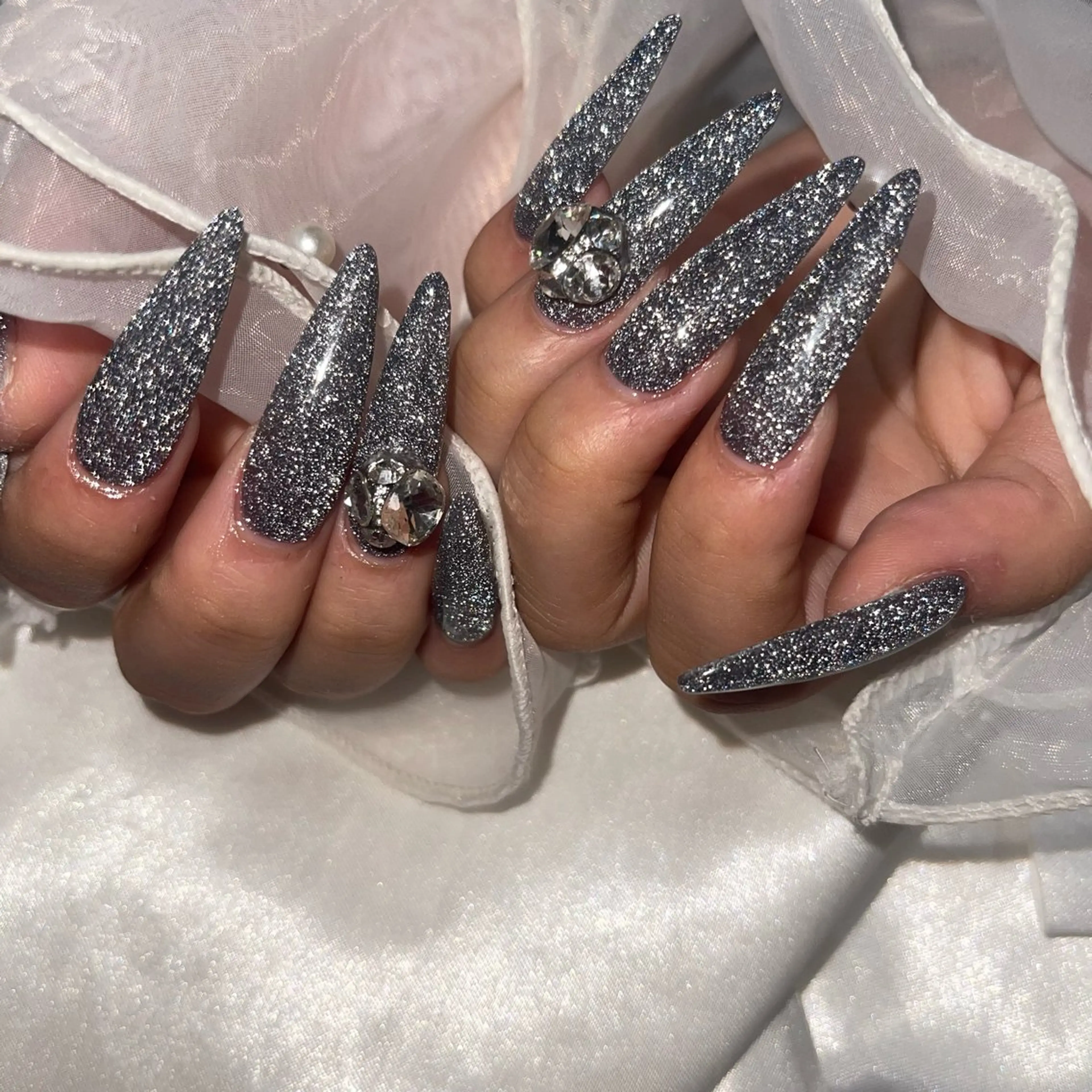 ネイル 長さ出し フラッシュネイル キラキラネイル ネイルチップ ハンドネイル salon de Tiara 碧のネイルデザイン