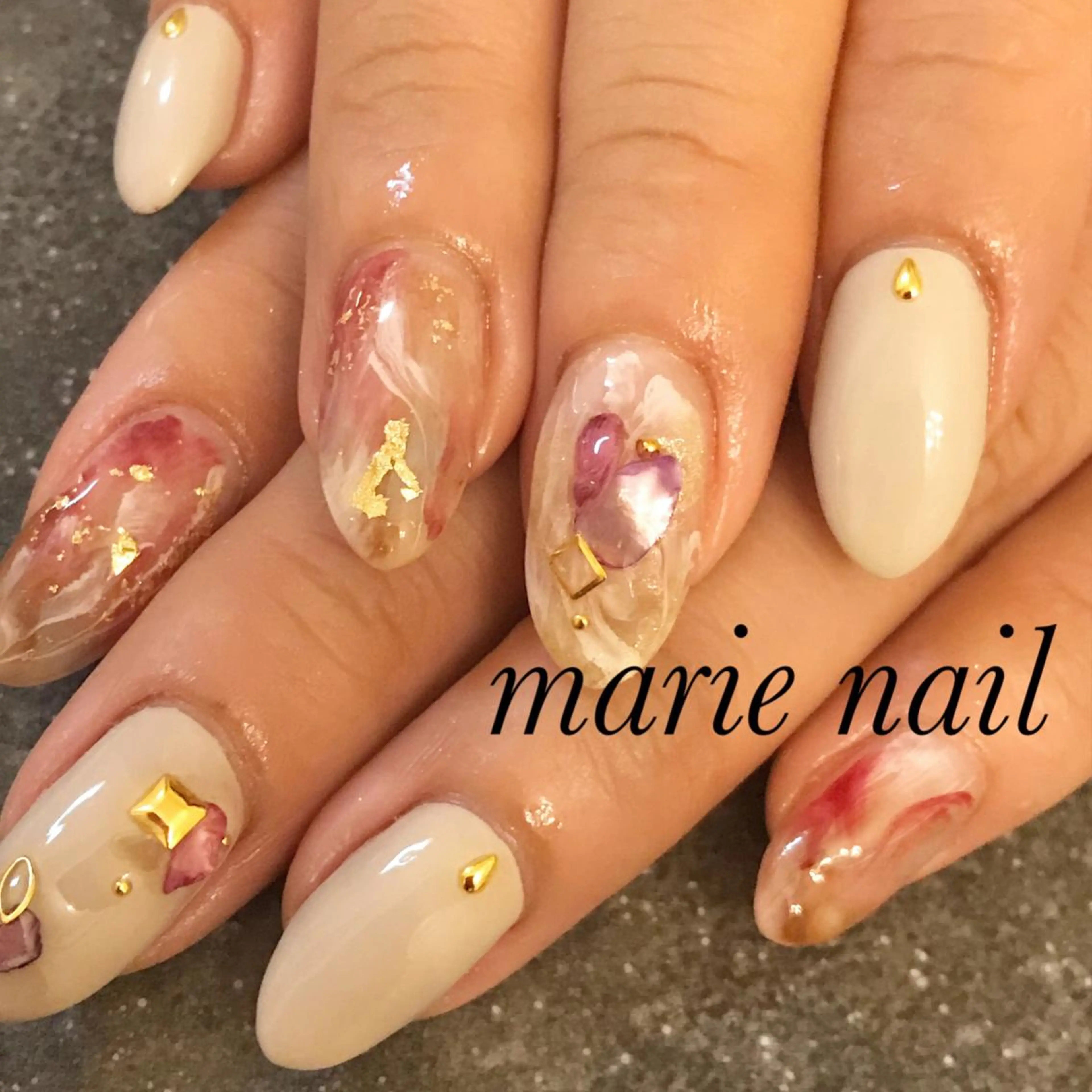 ネイル アートネイル marie nailのネイルデザイン