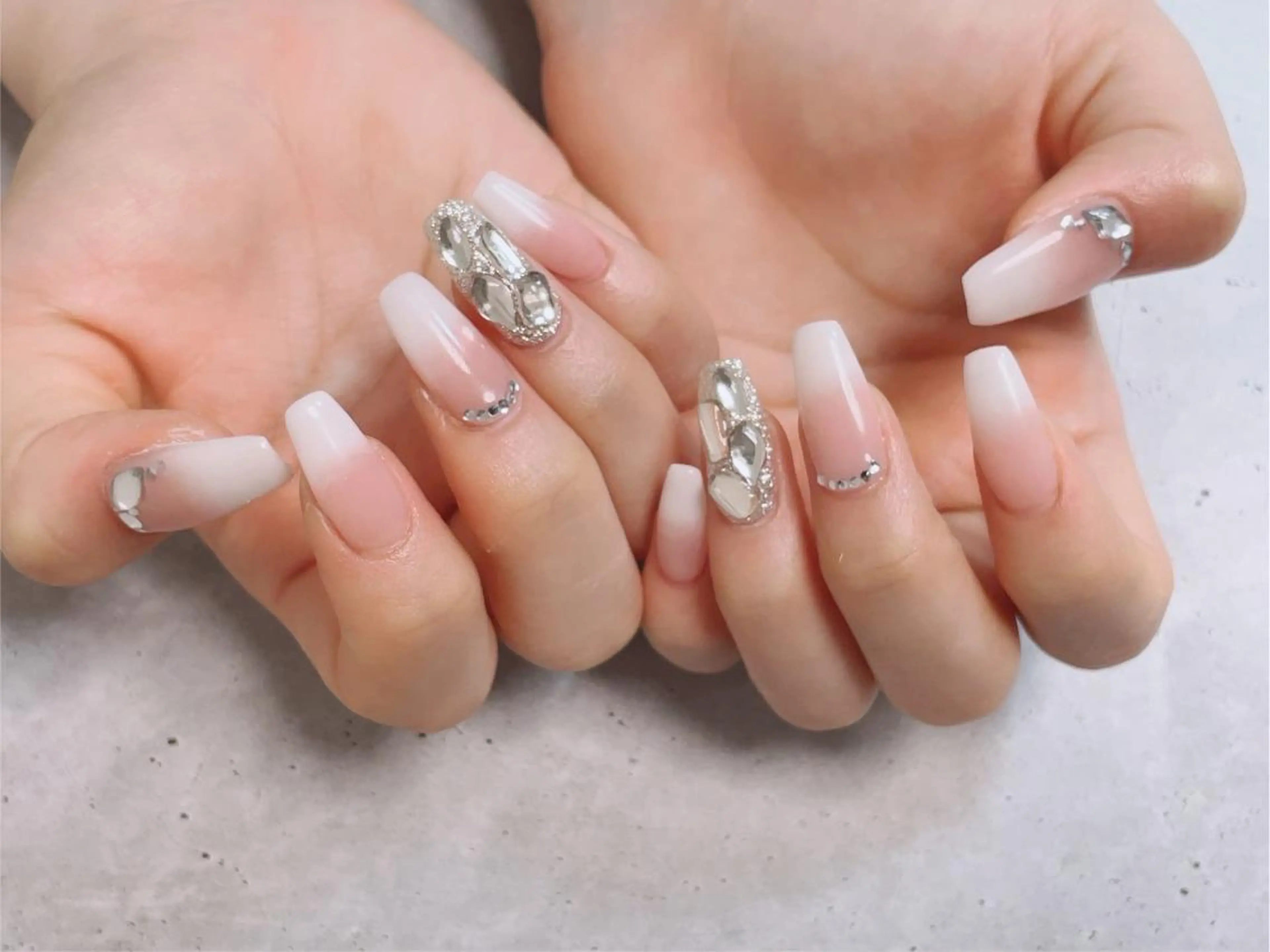 ネイル 🩵Yun nail Salon 🩵のネイルデザイン