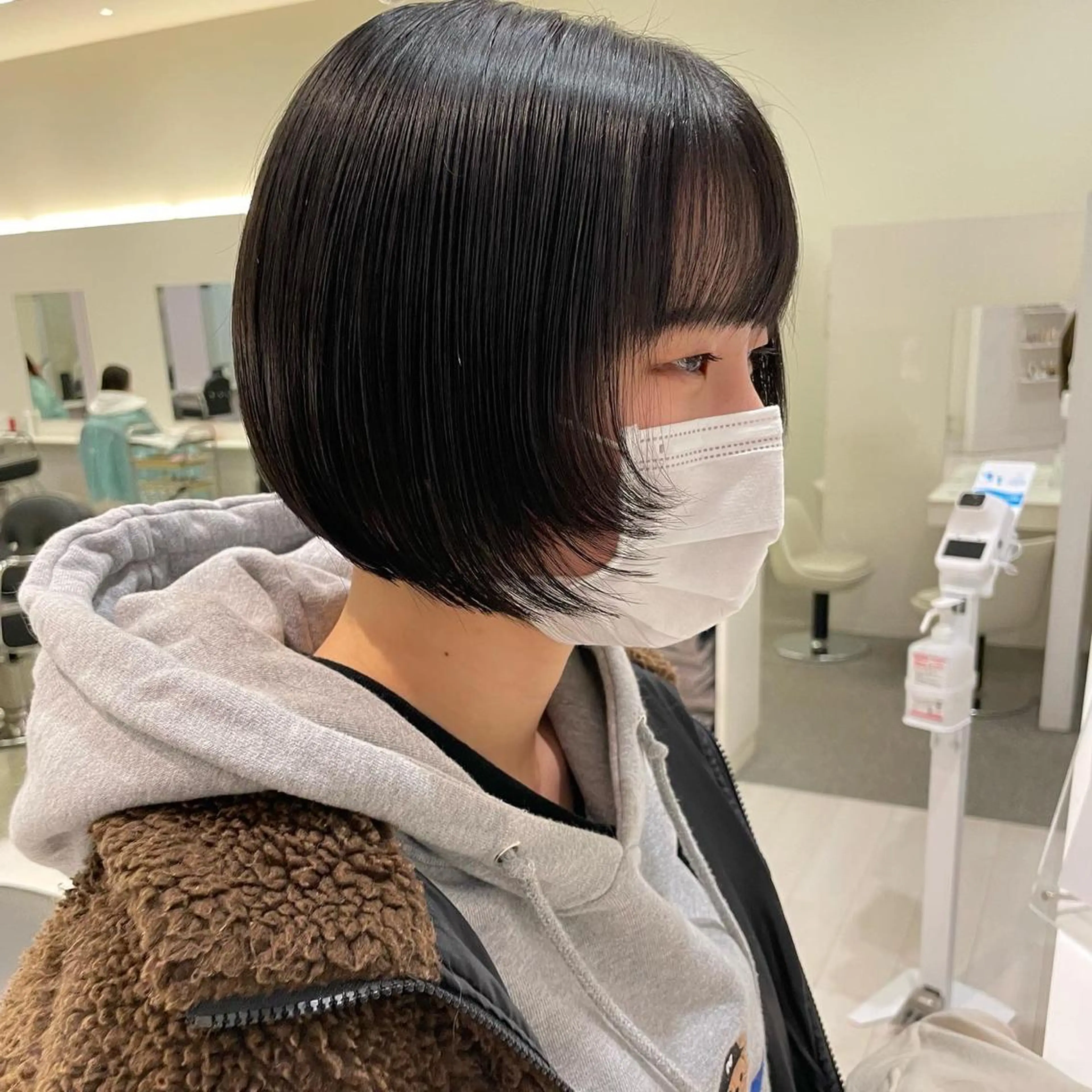 ショート カラー パーマ ヘアアレンジ ボブ サイドバング 小顔カット トリートメント ストレートパーマ GO TODAY  SHAiRE SALON岡山所属・Sana/ 耳ツボ/インナーのヘアスタイル