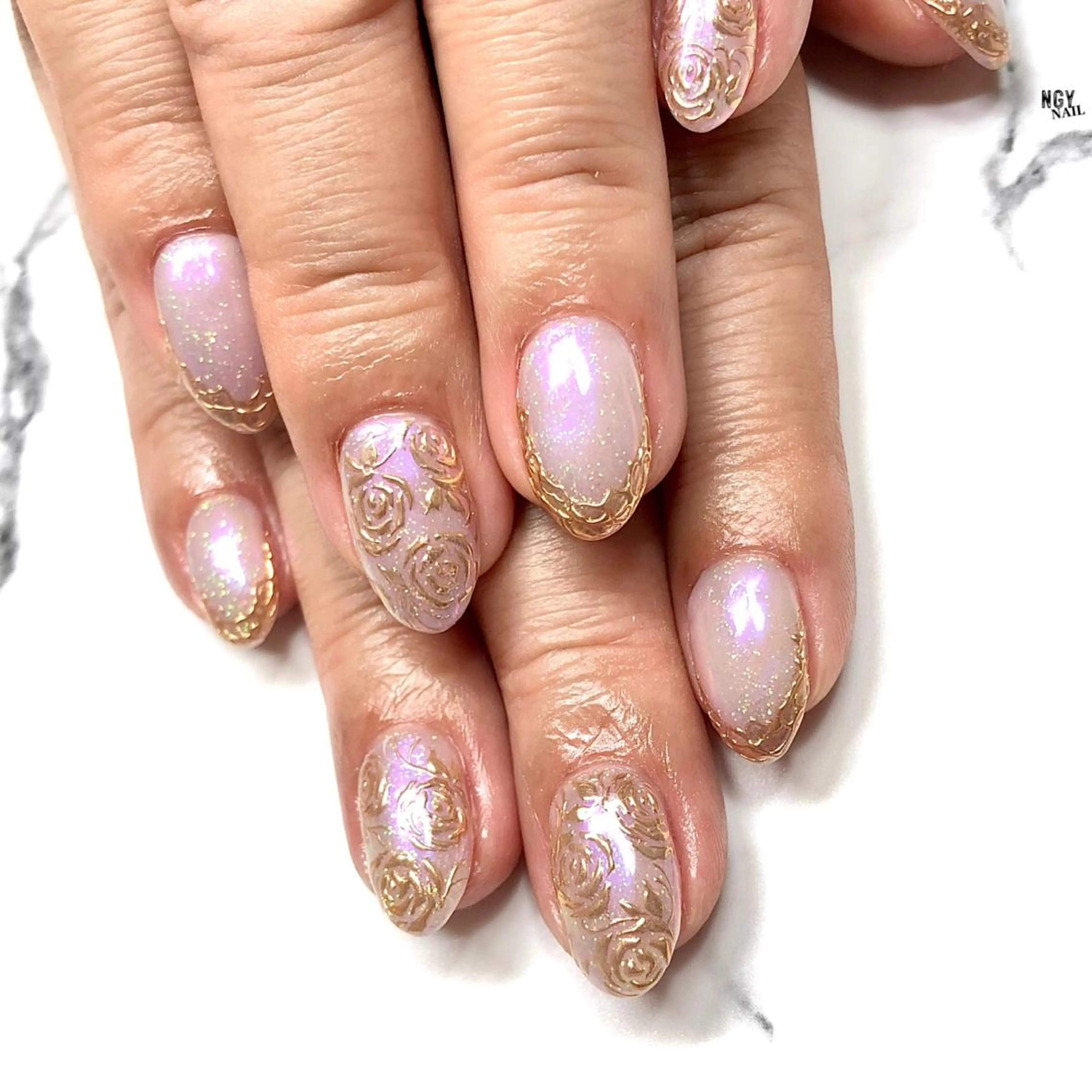 ネイル オーロラネイル フレンチネイル ミラーネイル NAIL NOWのネイルデザイン