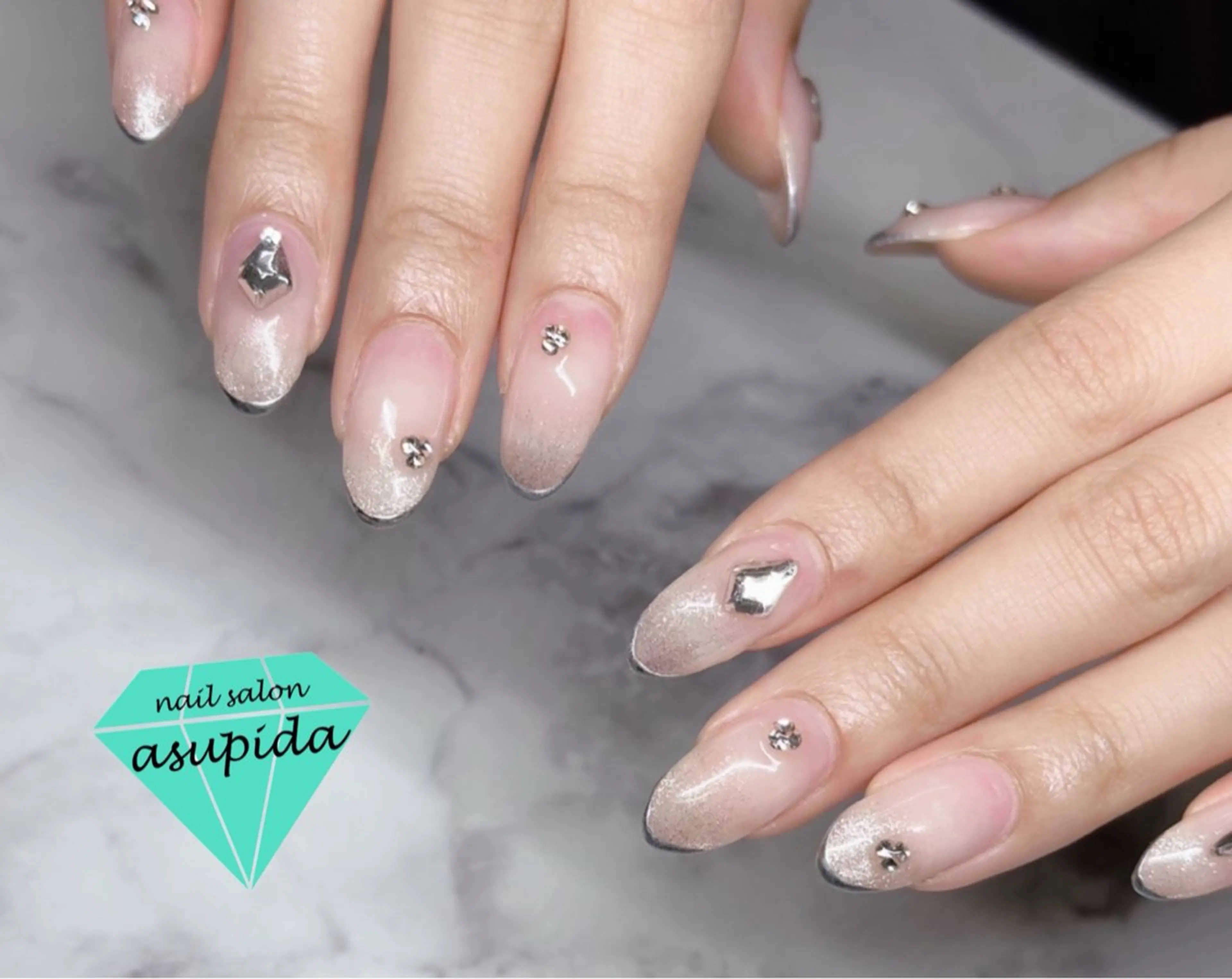 ネイル ハンドネイル nailsalon asupida所属・nail salon asupidaのネイルデザイン