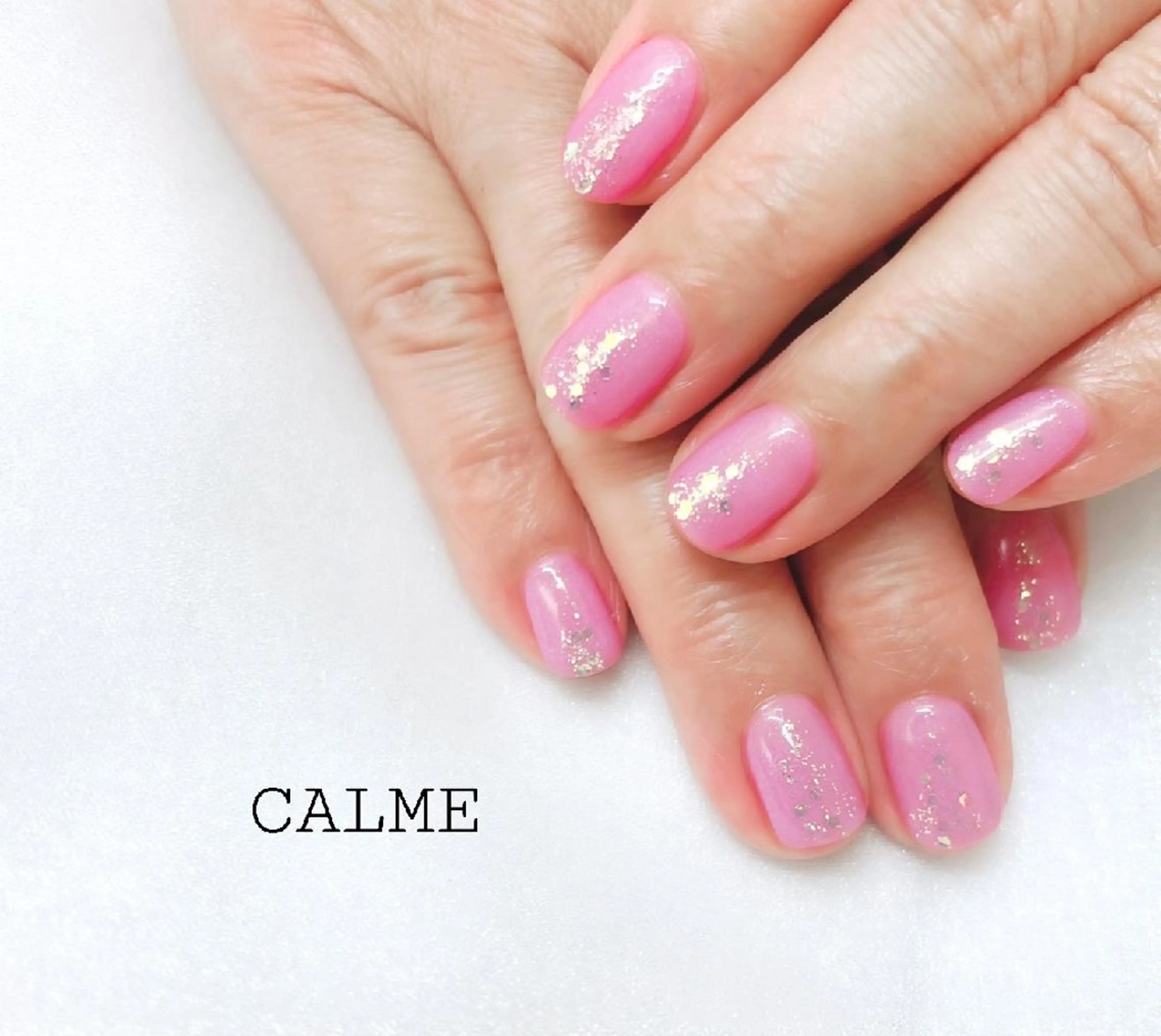 ネイル キラキラネイル ワンカラーネイル ハンドネイル CALME ♡のネイルデザイン