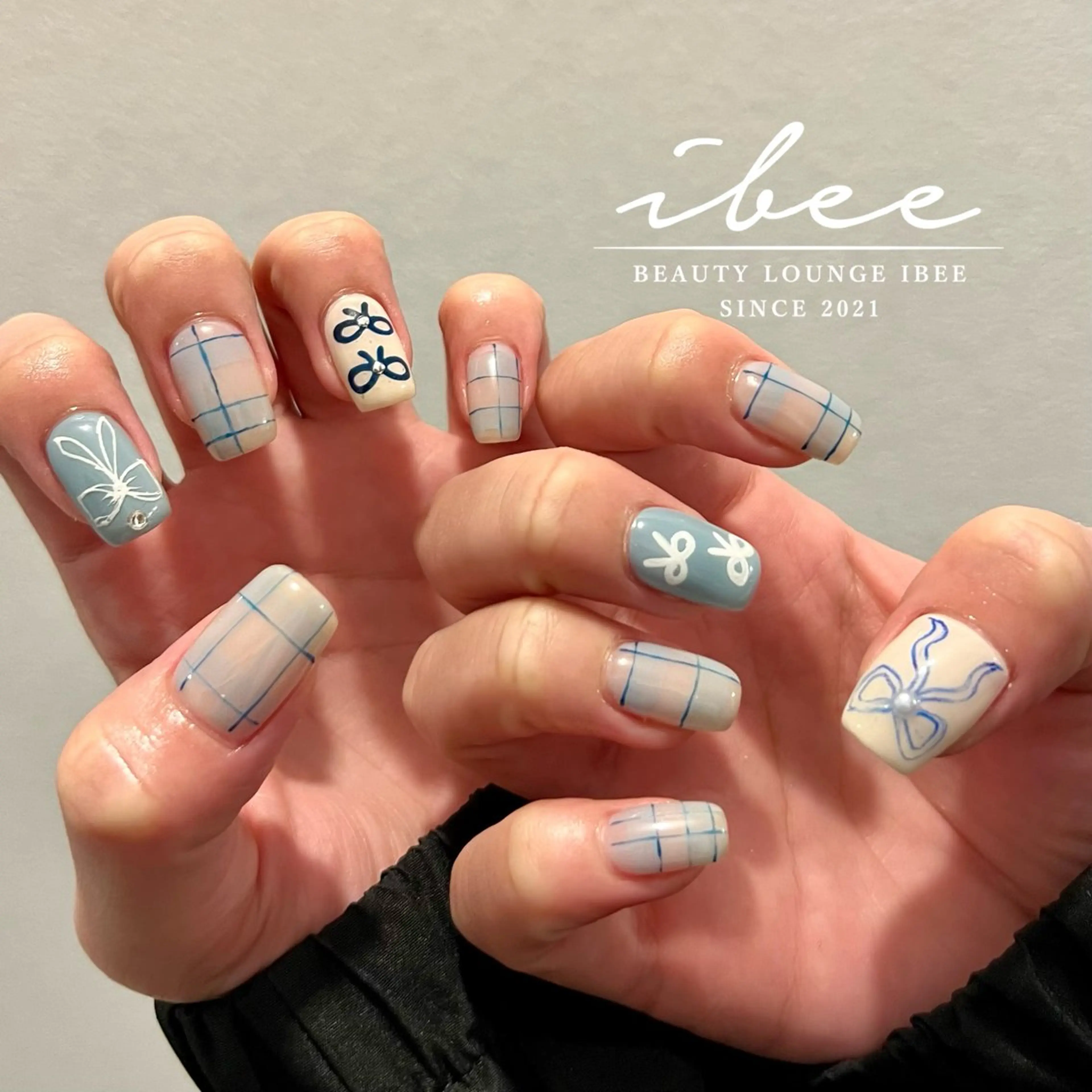 カラー ハンドネイル ibee nail 🤍yumiのネイルデザイン