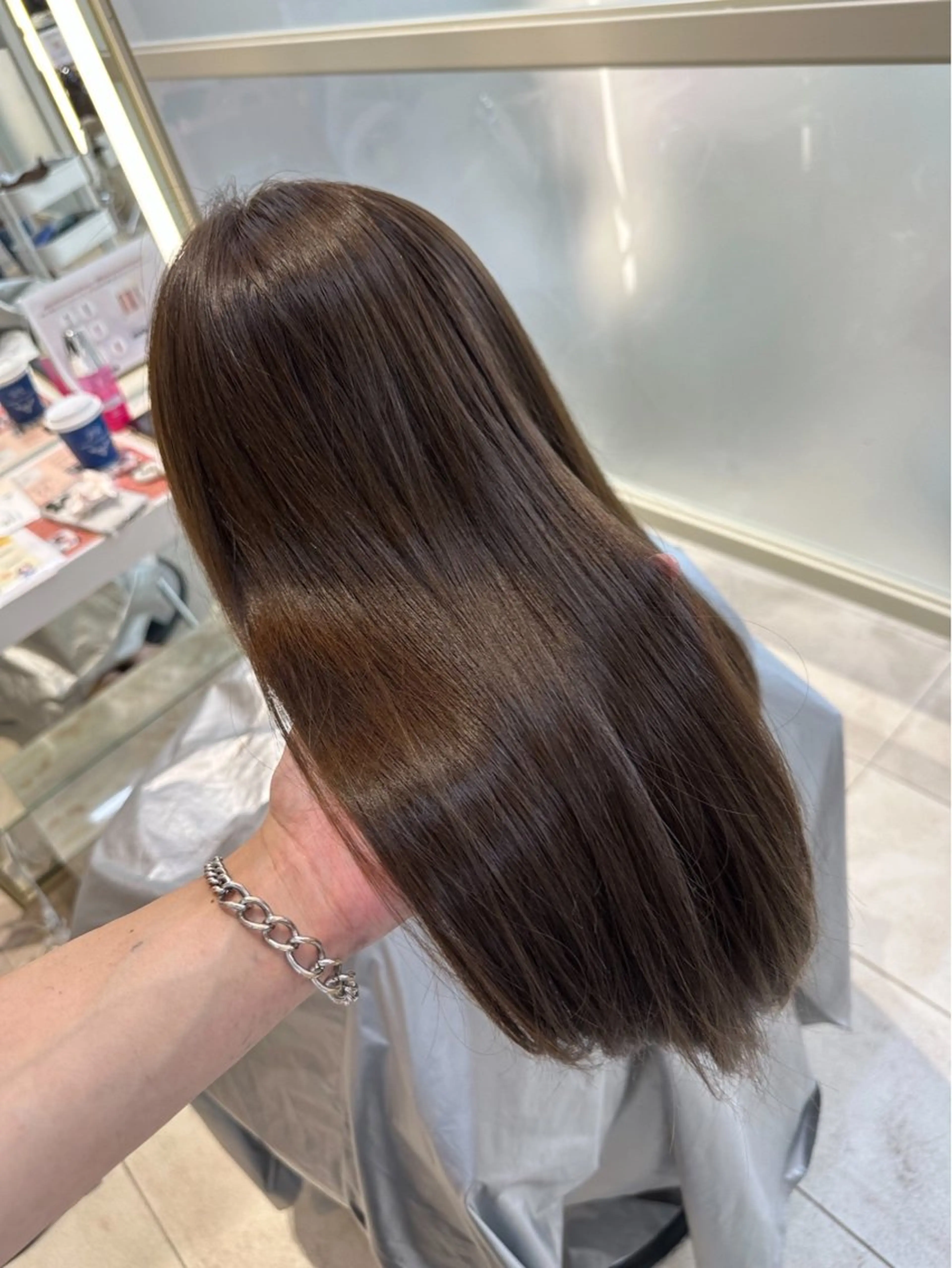 ロング oto🎀×美髪× シースルー前髪🤍のヘアスタイル