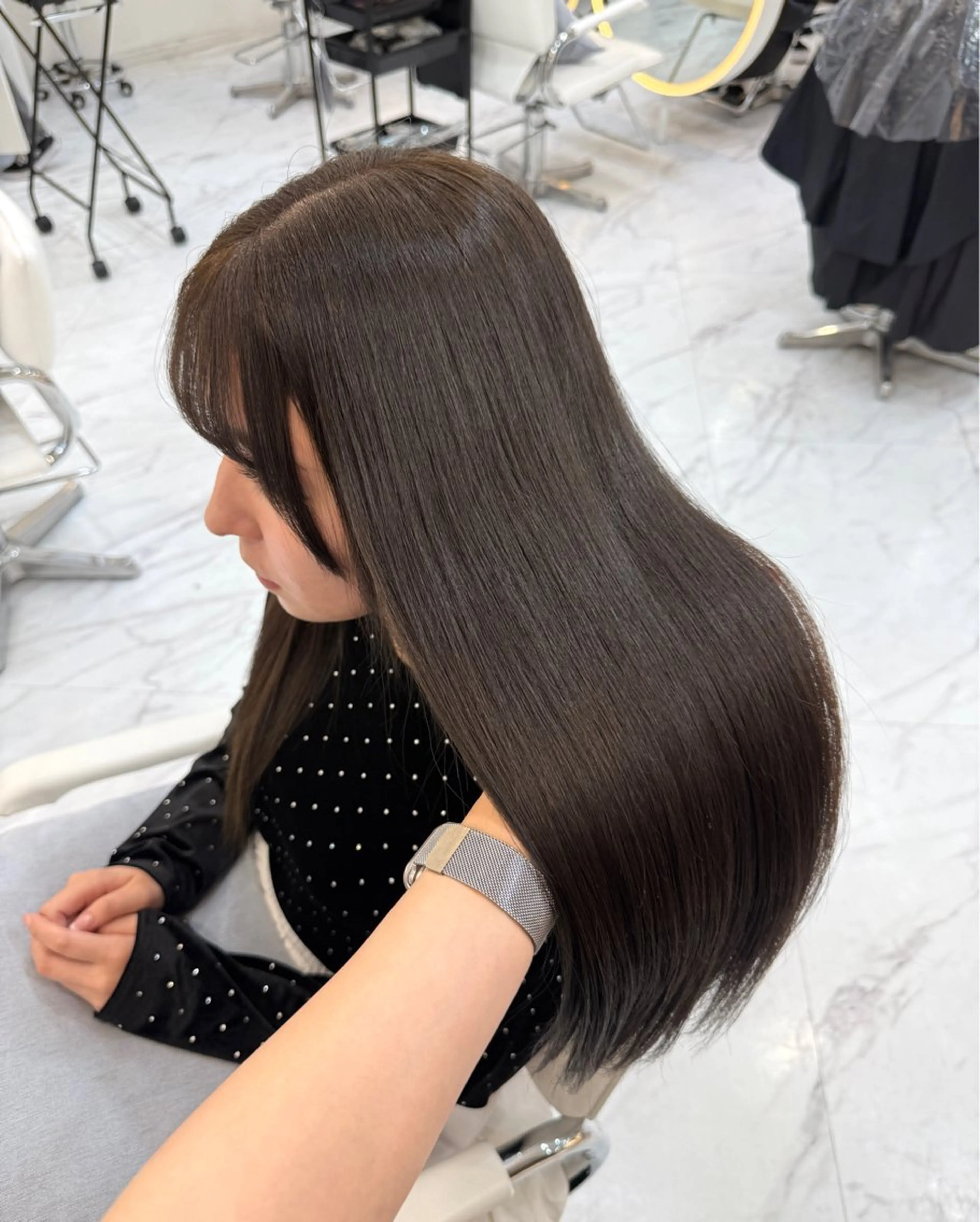 ロング カット ヘアカラー トリートメント Sayaka ii+Uのヘアスタイル