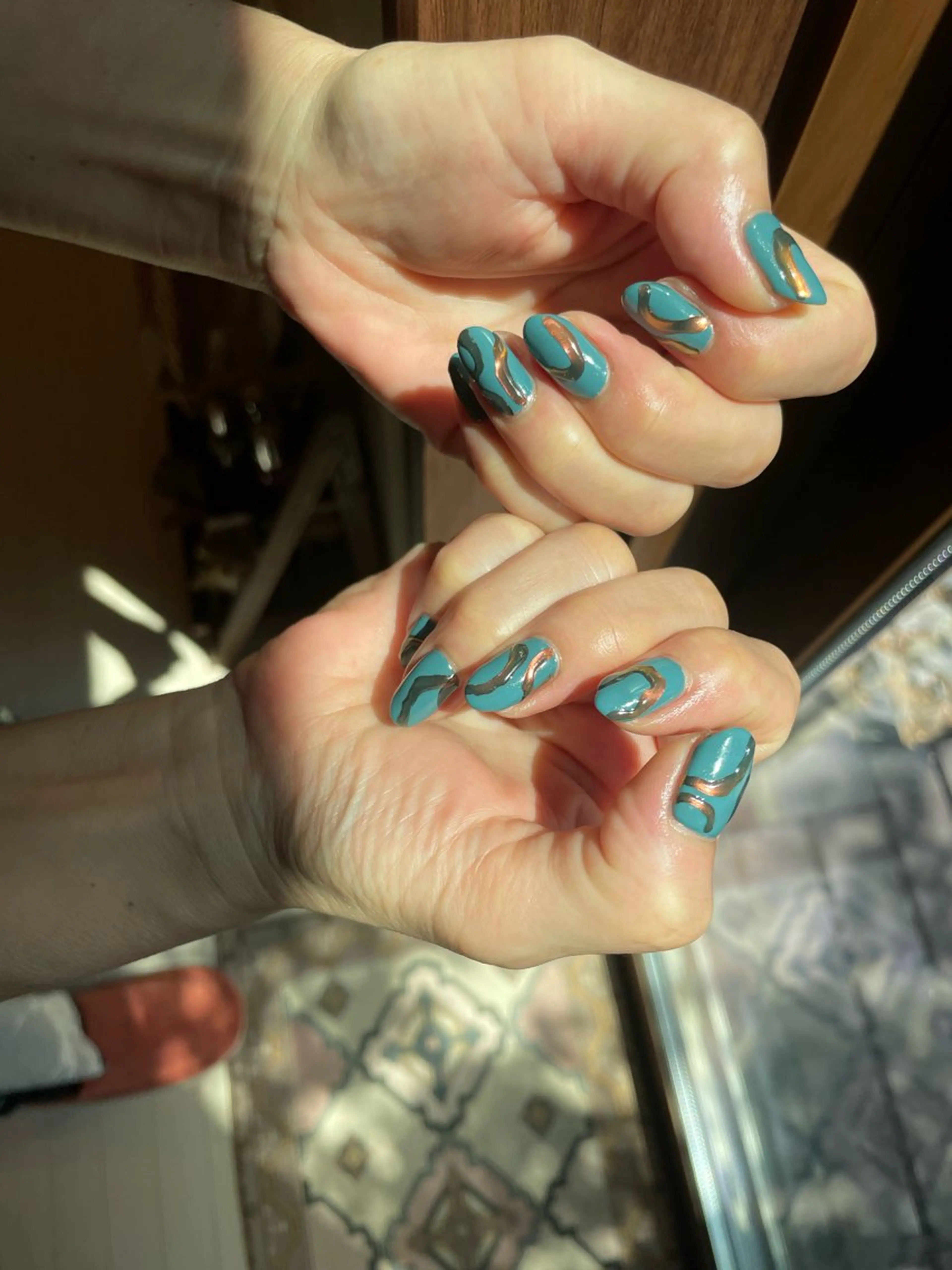 ネイル ハンドネイル Slow.Nail Tomomiのネイルデザイン