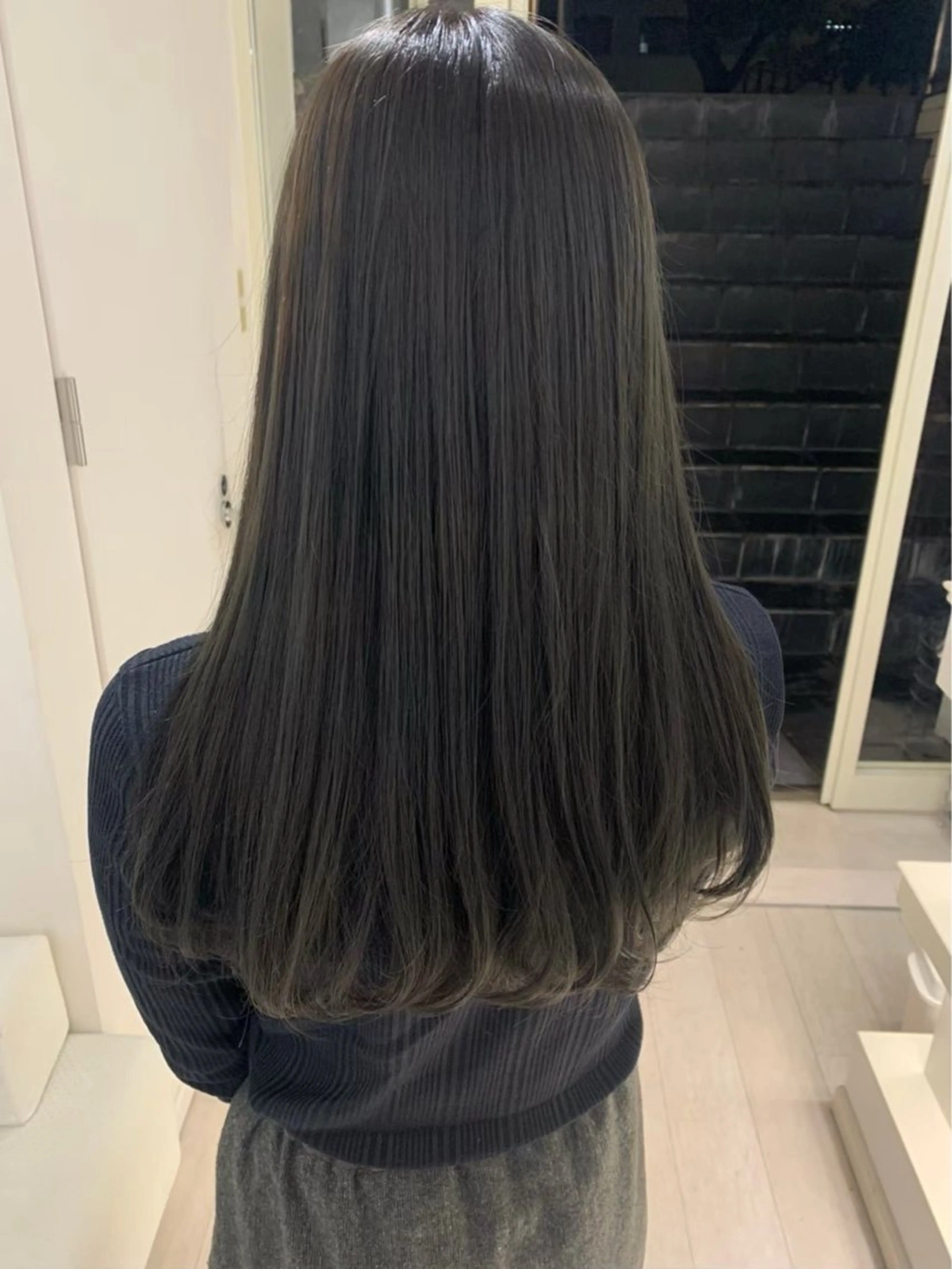 ロング カラー ParveMix 楠本結菜のヘアスタイル