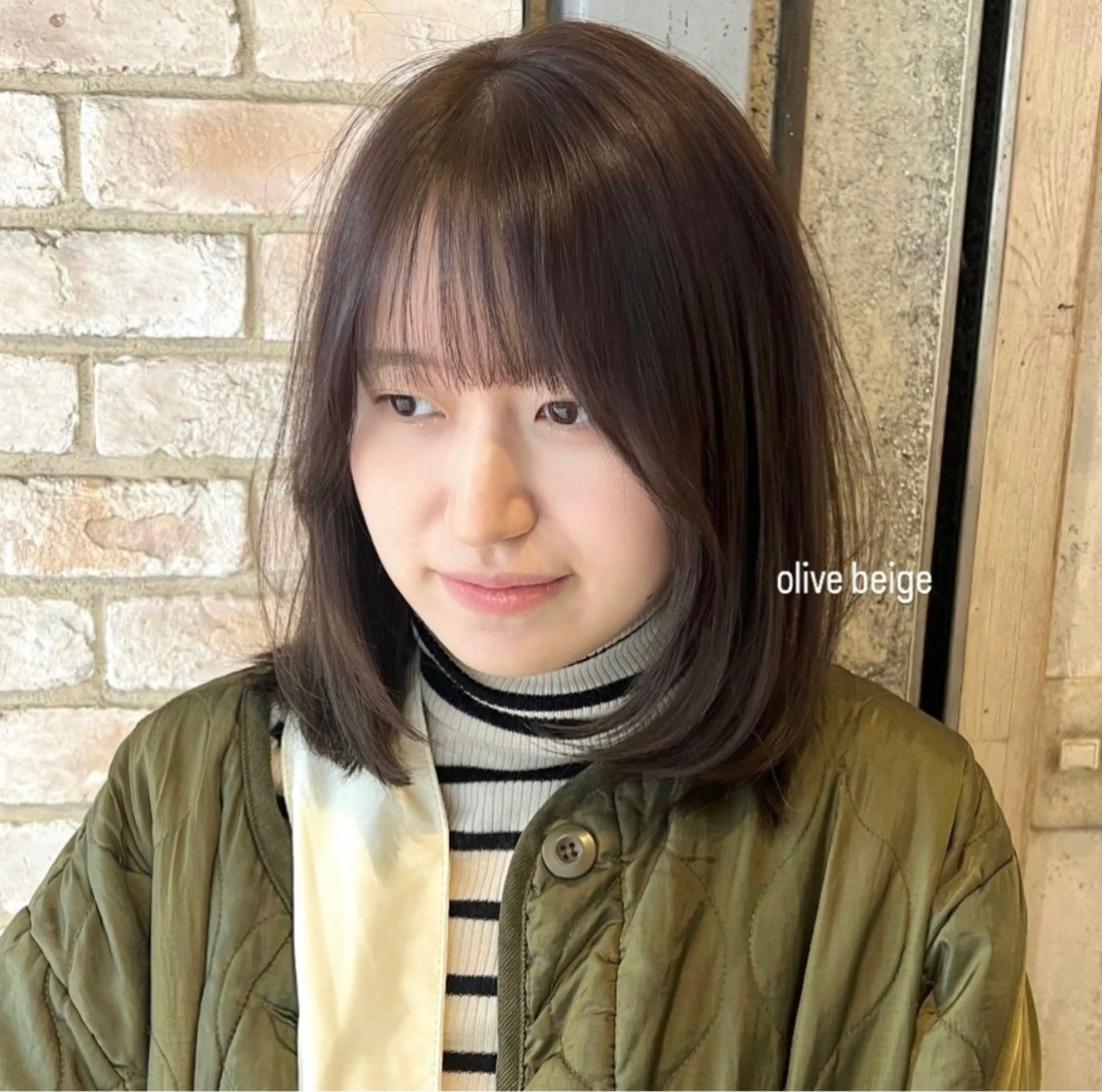 ミディアム カラー パーマ ヘアアレンジ 前川 朋香のヘアスタイル
