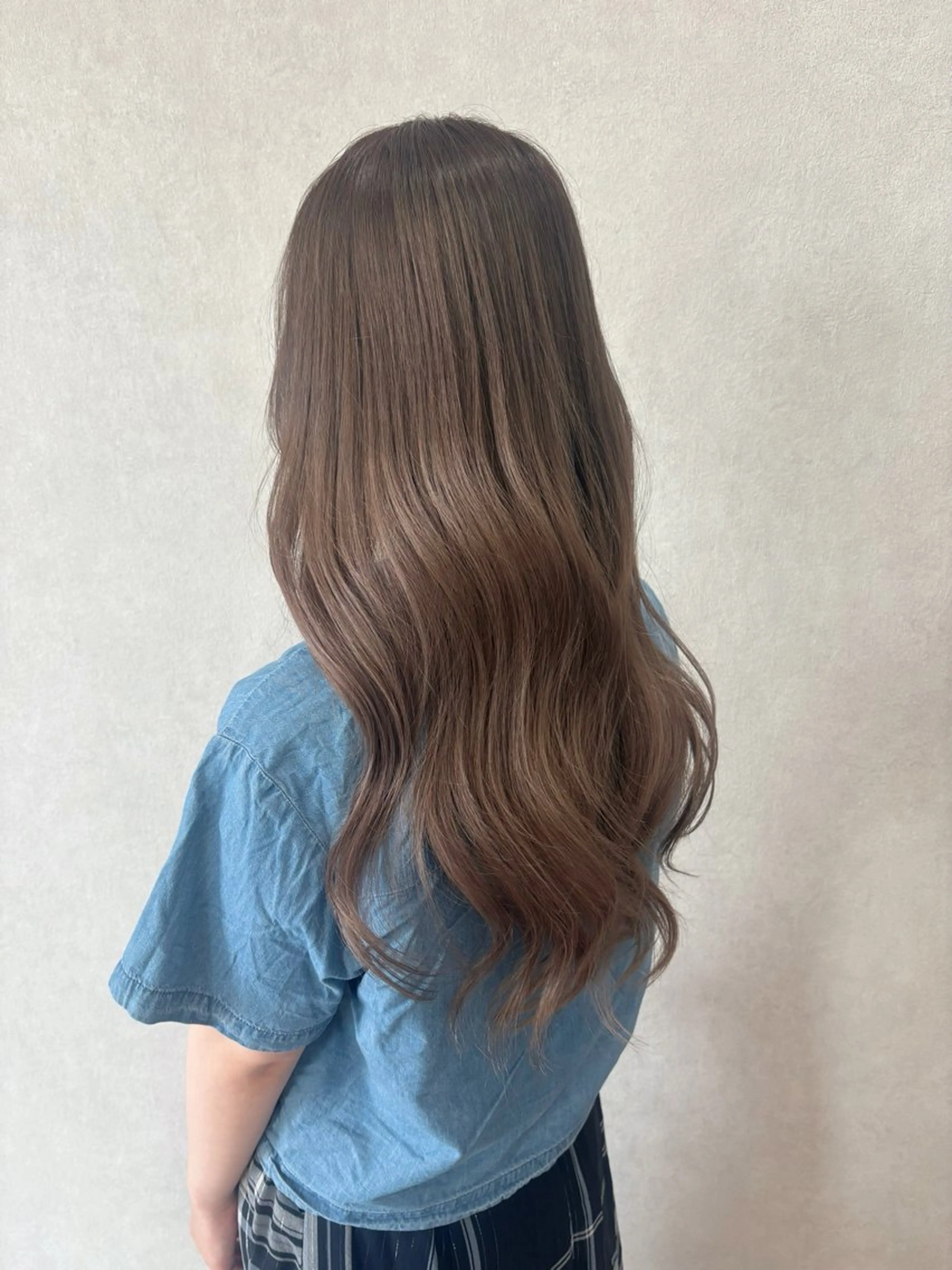 ロング カラー グラデーションカラー カット ヘアカラー トリートメント 中澤 壱太のヘアスタイル