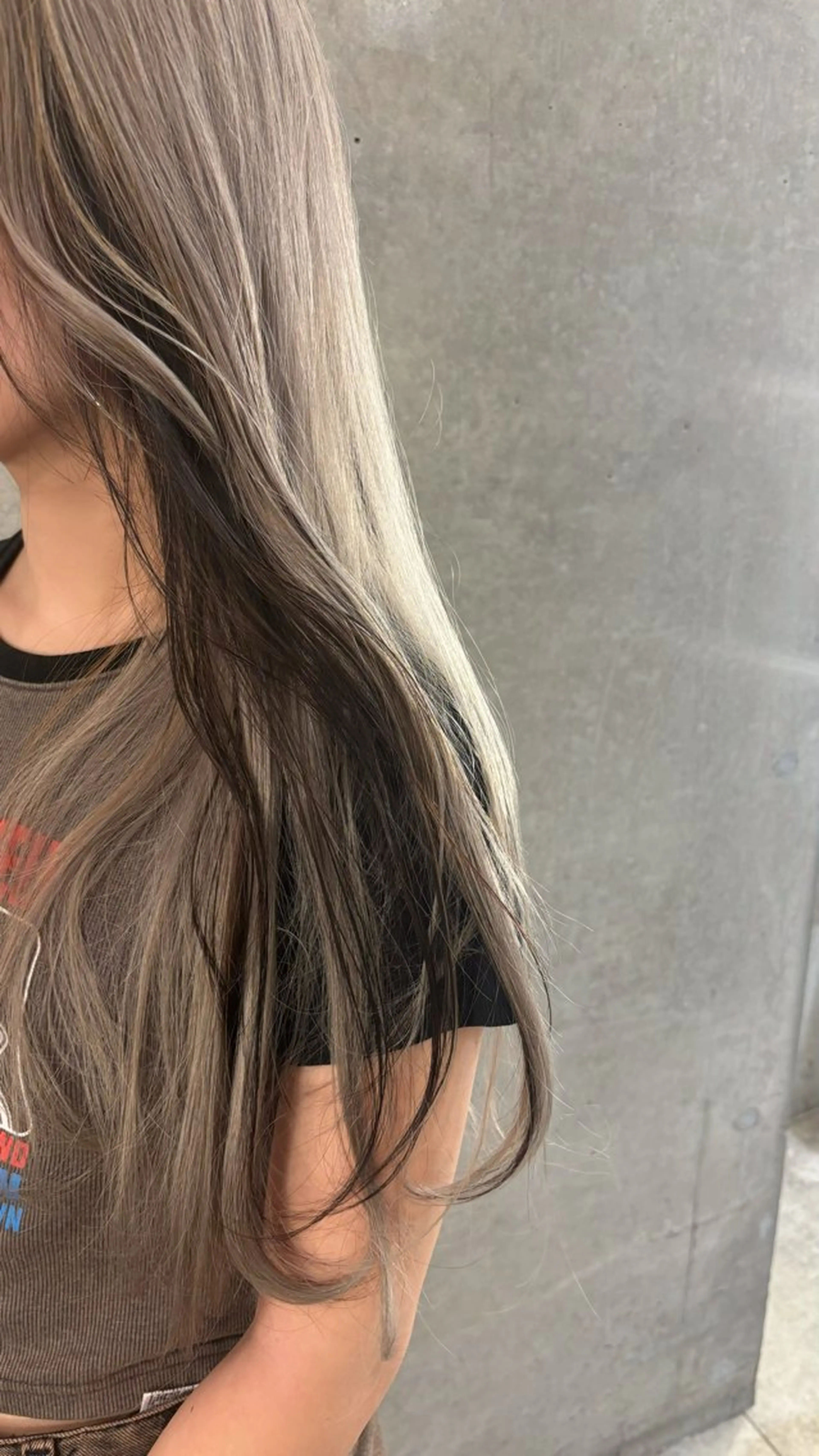 ロング MONIQA sakae所属・hina/ハイトーン /ピンクカラー🎀のヘアスタイル