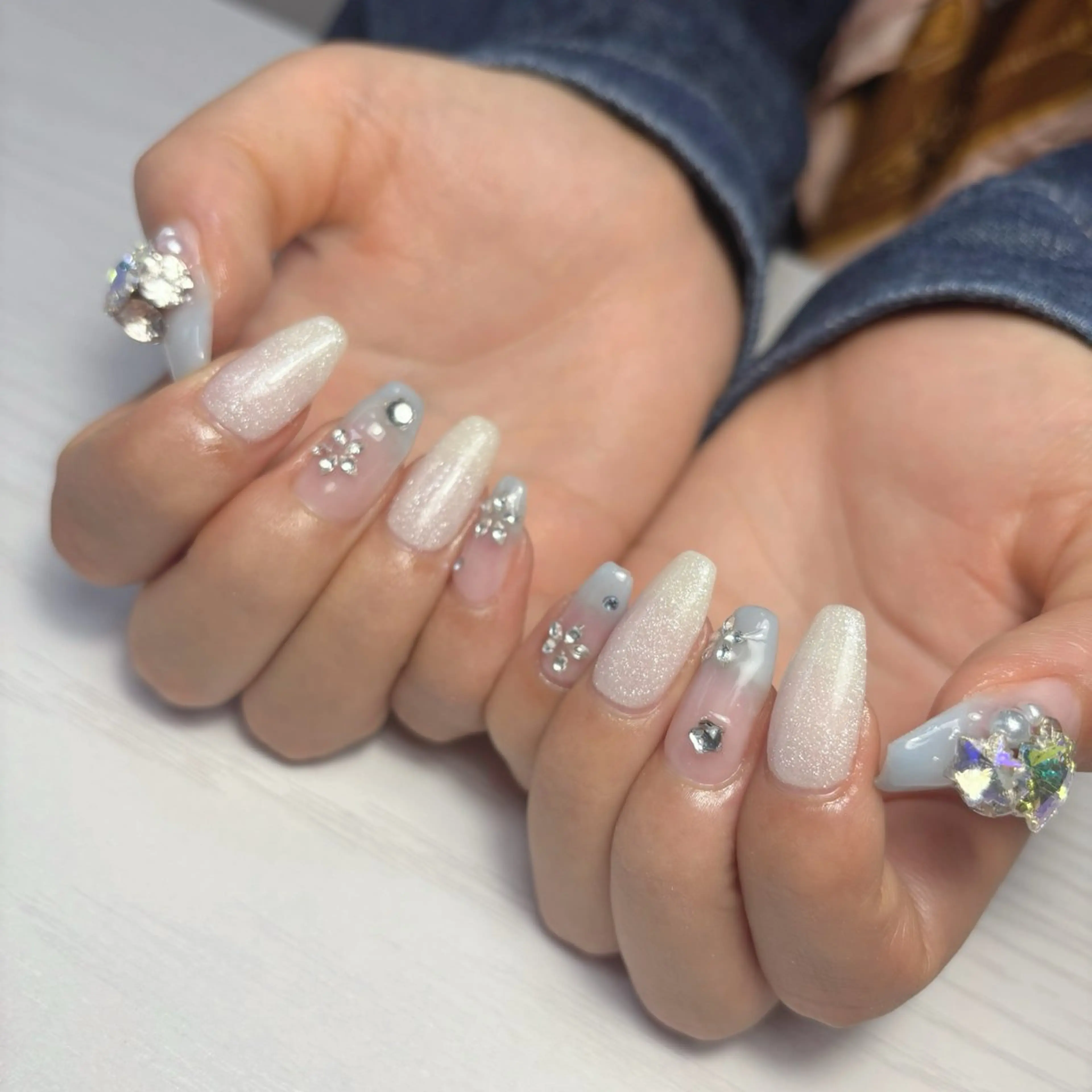 ネイル ハンドネイル STELLA ✩のネイルデザイン