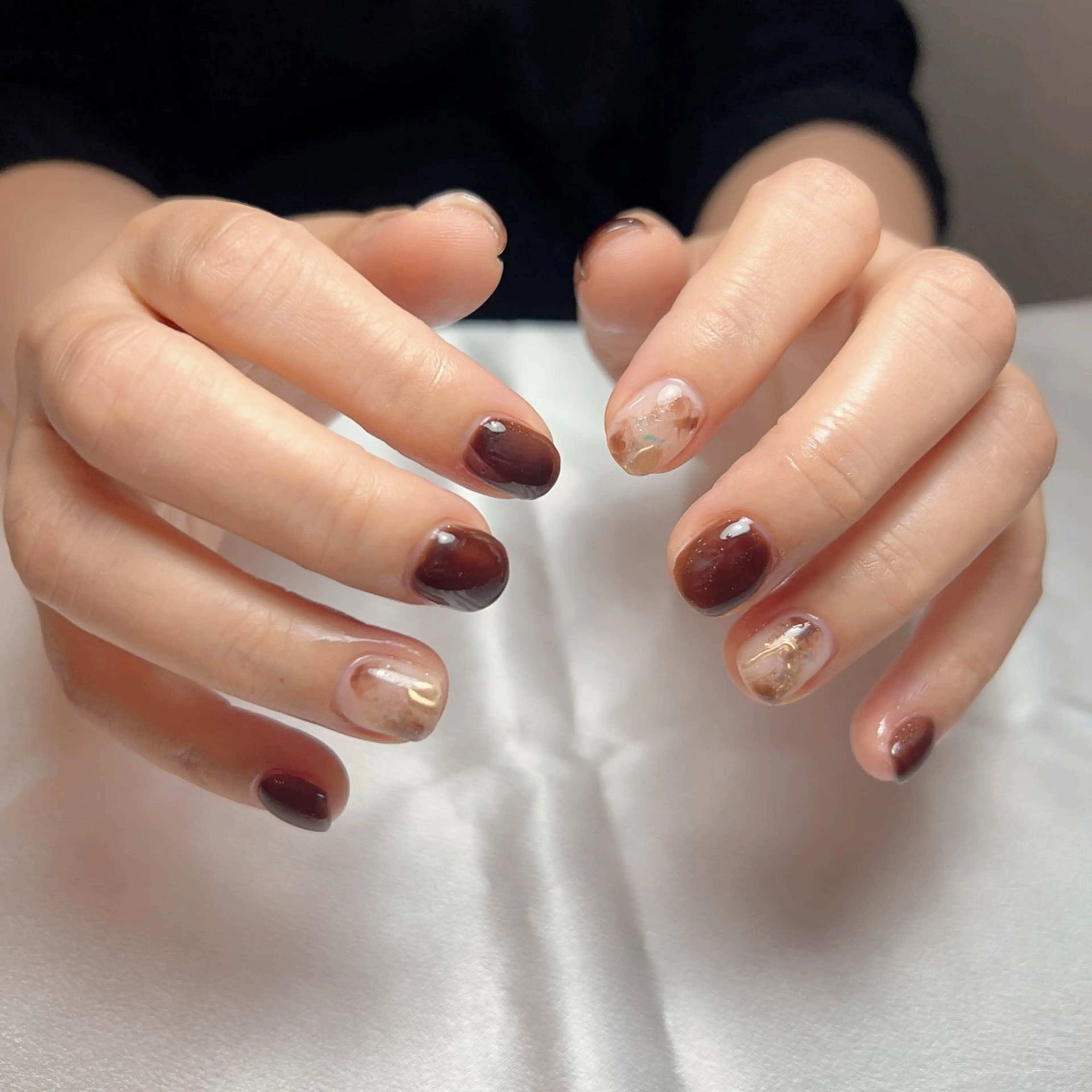 ネイル ブラウン ハンドネイル Rlash & r.nail BYα所属・r.nail BYα 柳瀬のネイルデザイン