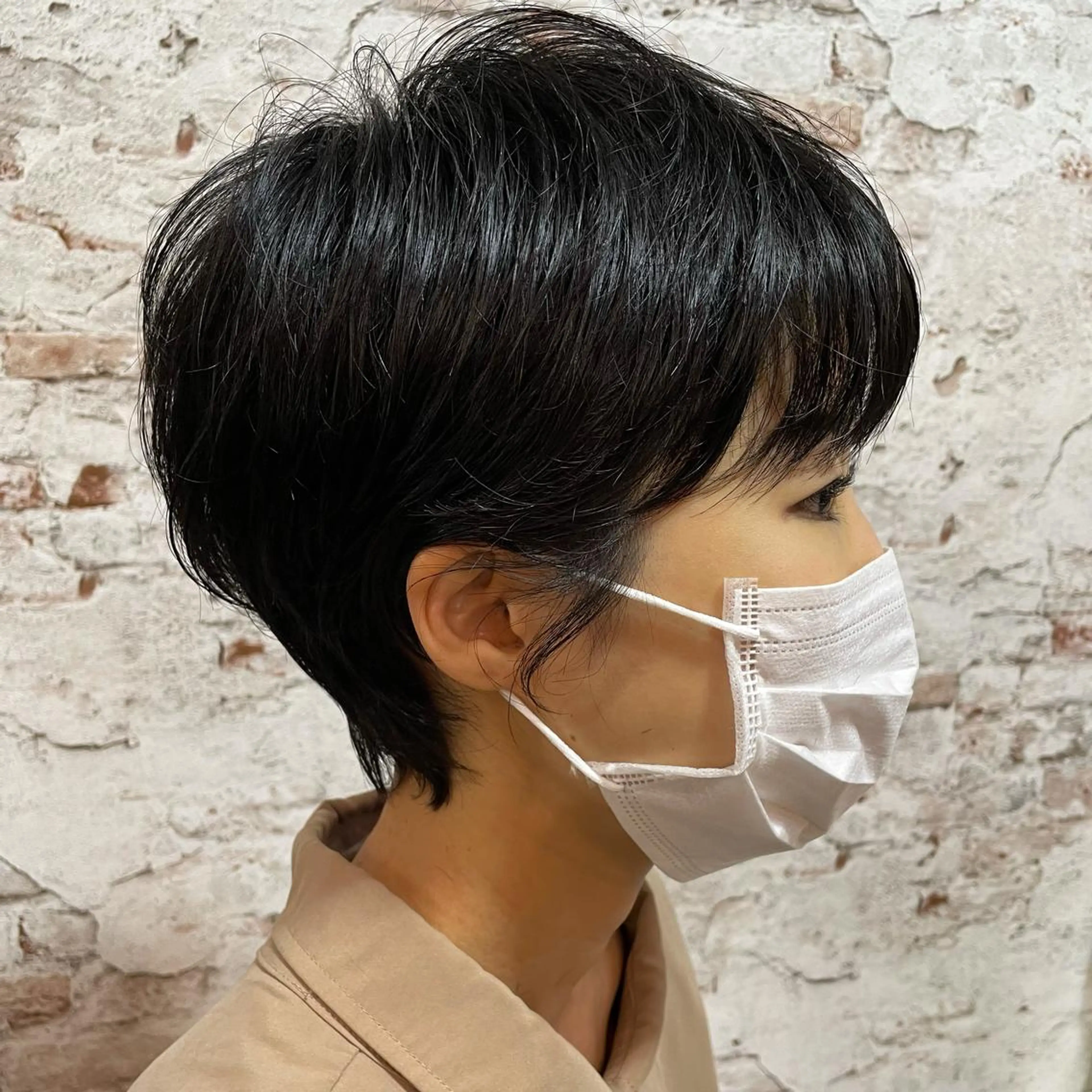ショート パーソナルカラー 藤本夢のヘアスタイル