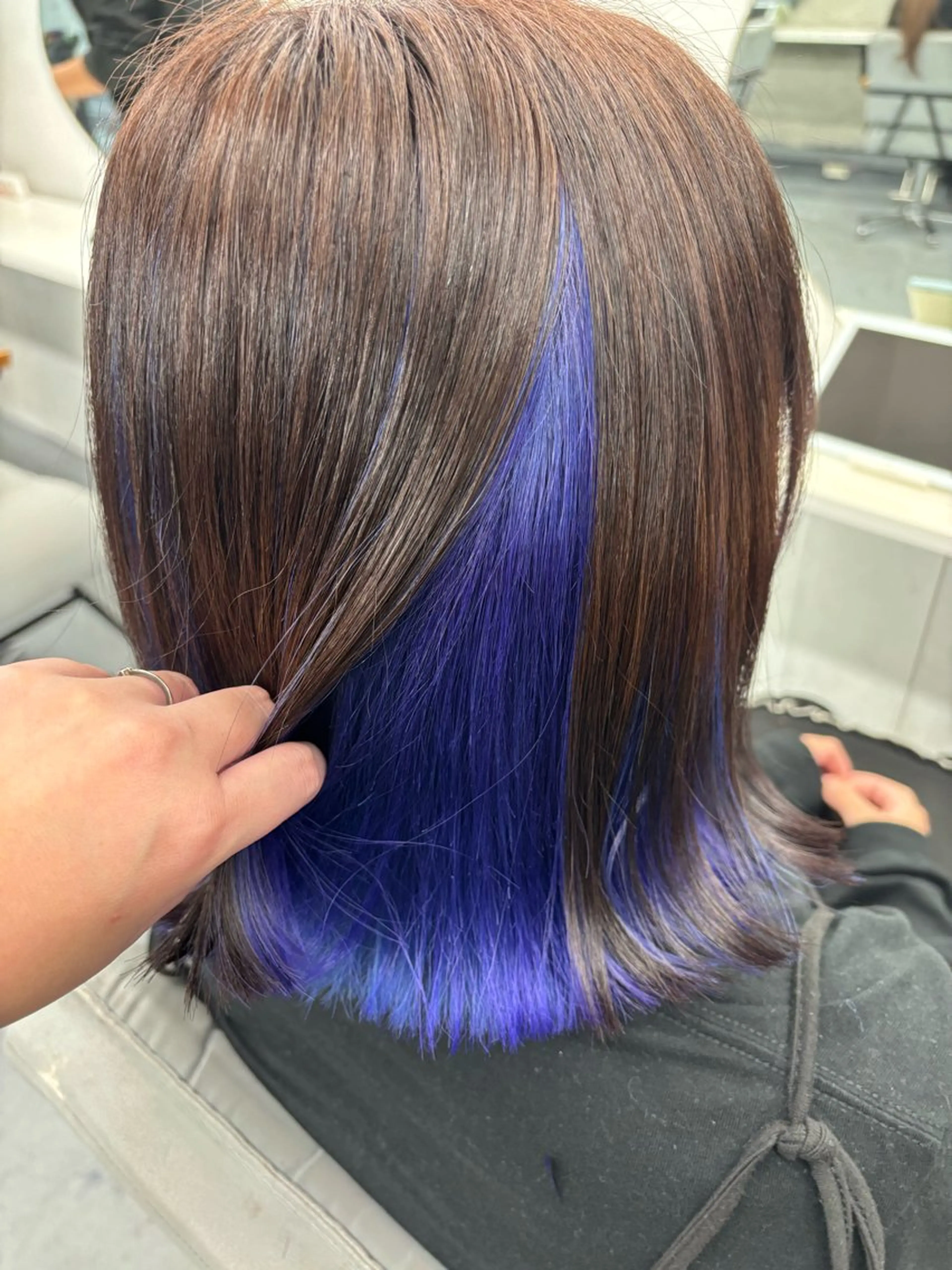 ミディアム カラー カット ヘアカラー トリートメント 腰越 麻奈のヘアスタイル