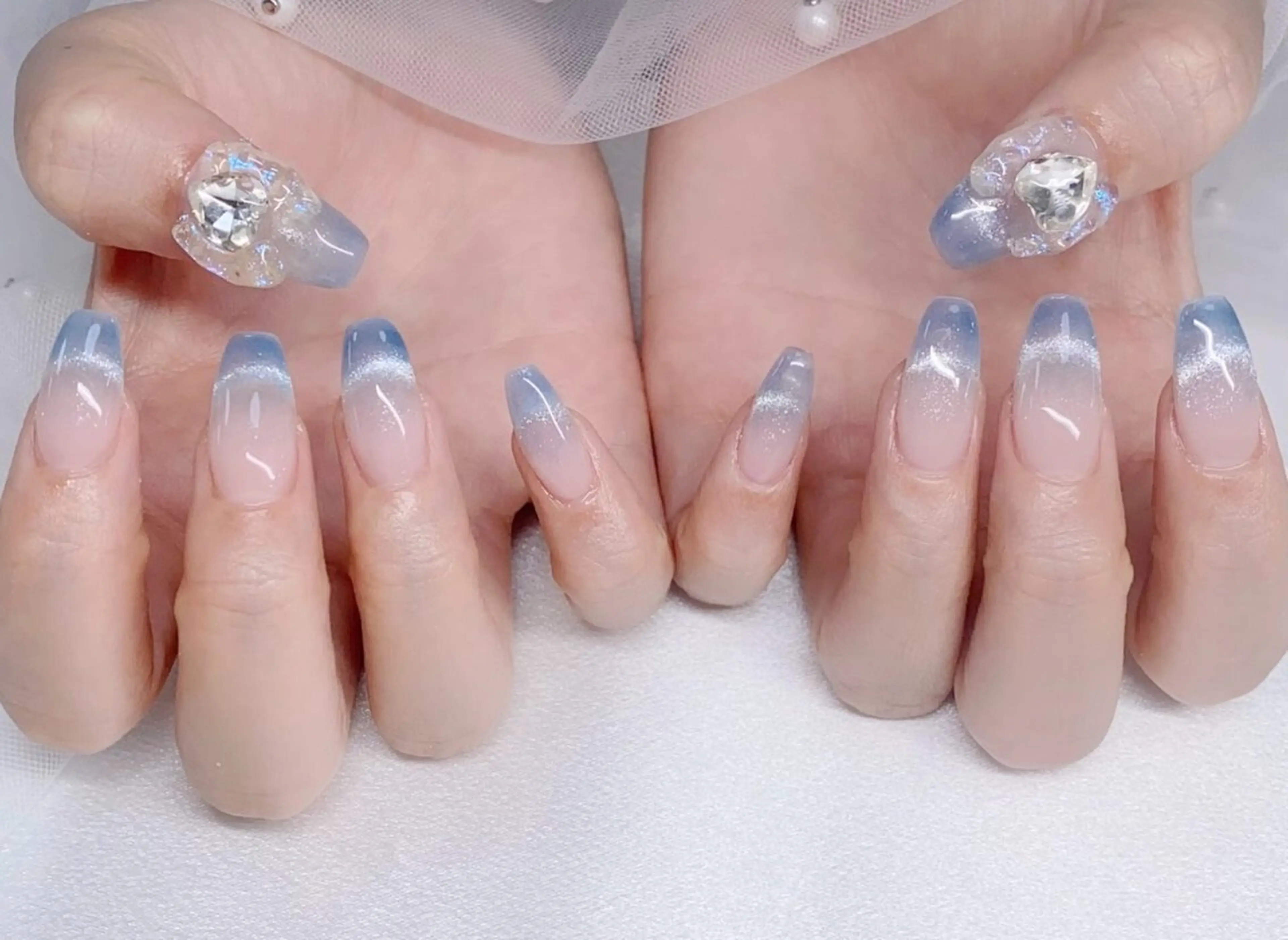 ネイル アートネイル フットネイル フレンチネイル ジェルネイル ガラスフレンチ ハンドネイル Mimo beau ty   salonのネイルデザイン