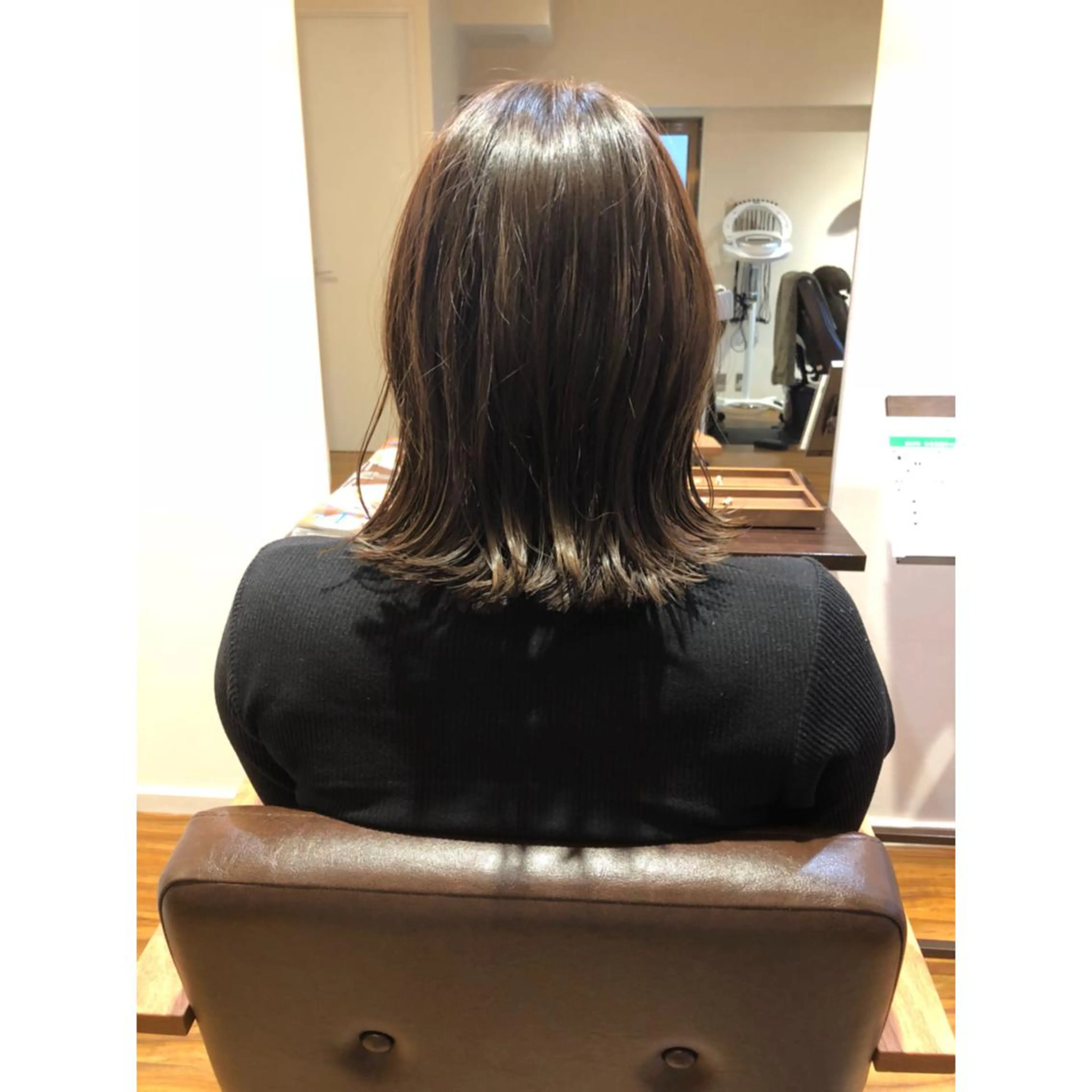 ミディアム ボブ BLANC所属・黒崎 伸治のヘアスタイル