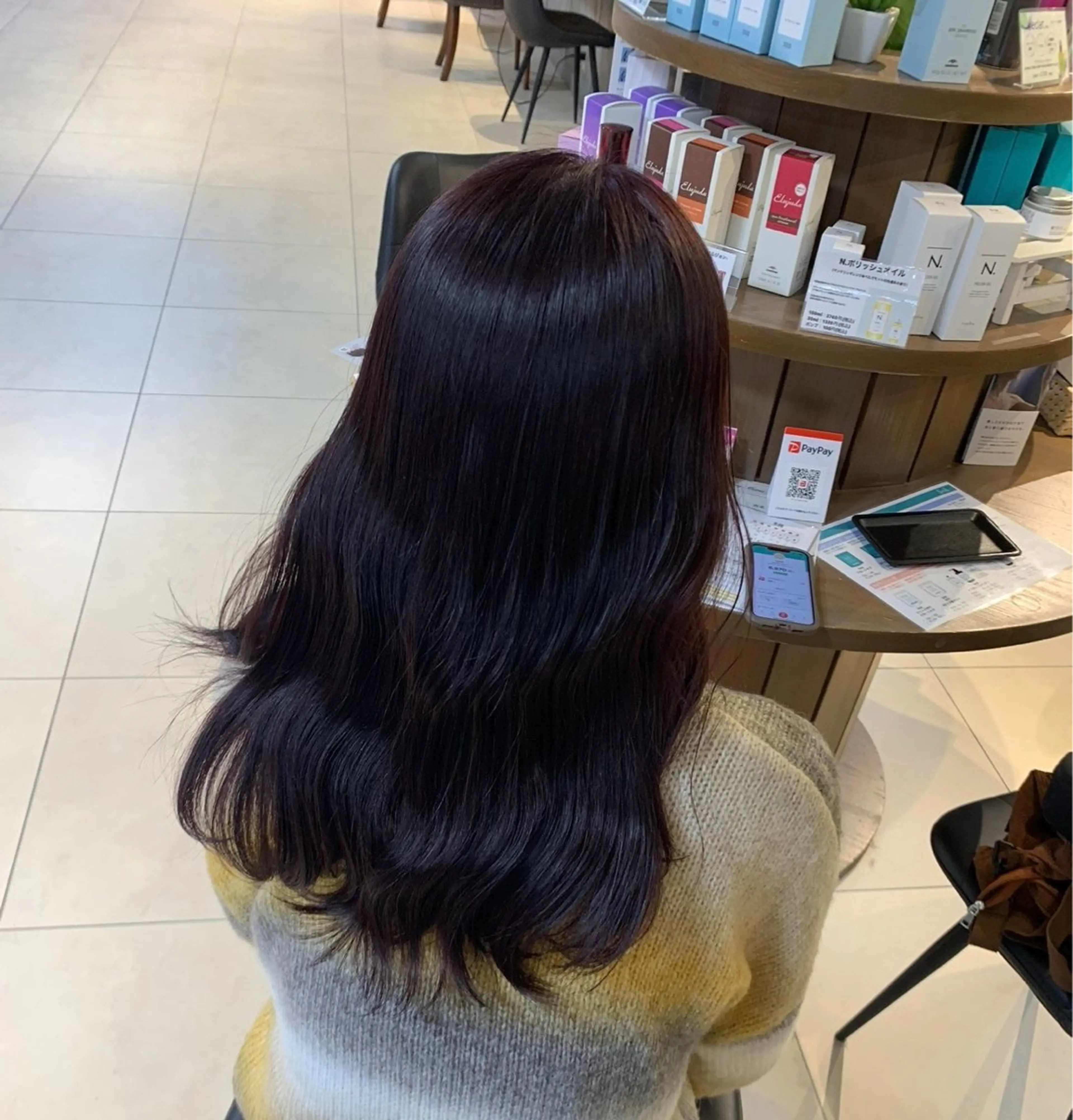 セミロング カラー 透明感カラー🎀／ マツエクのヘアスタイル