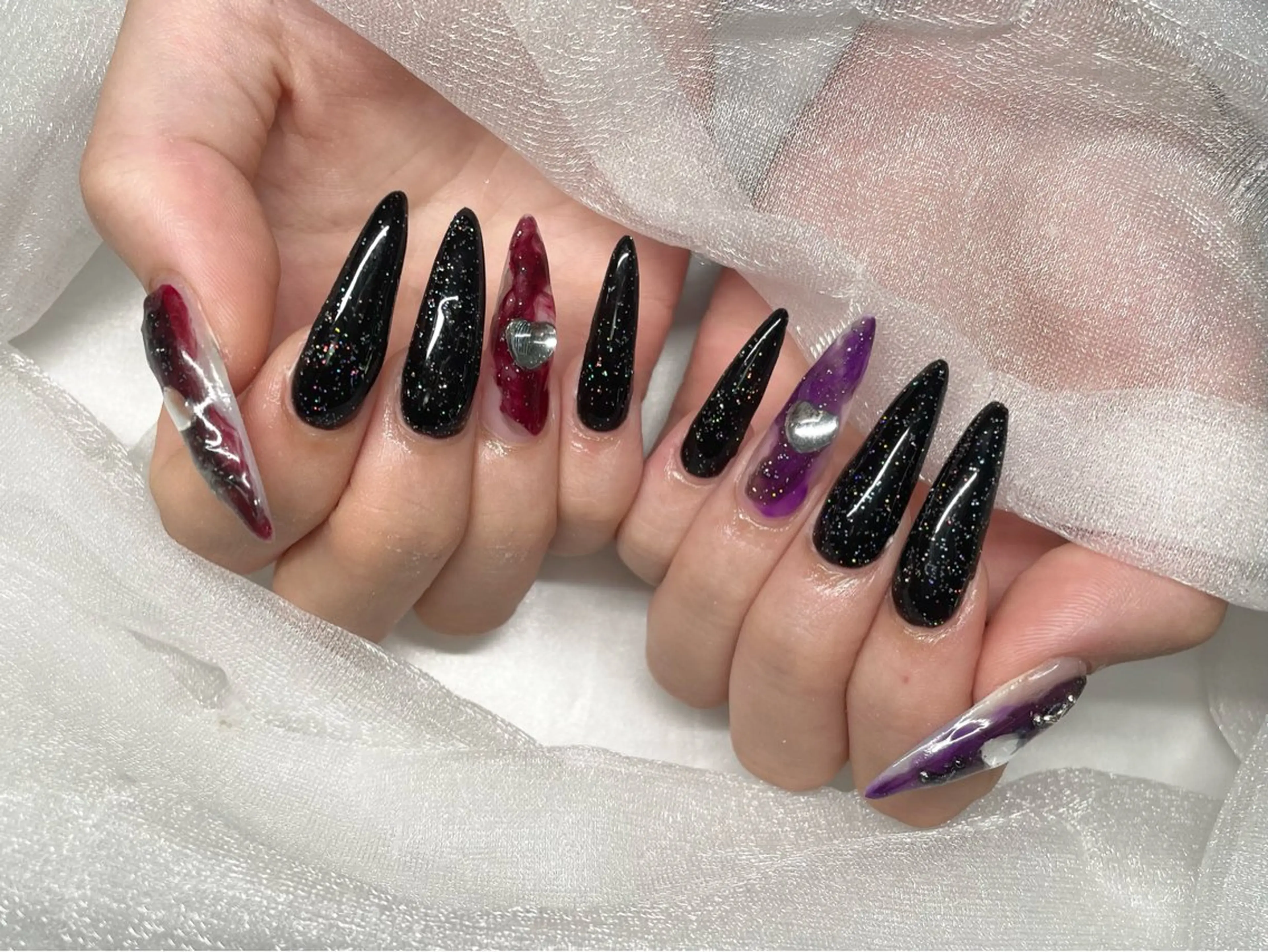 ネイル ハンドネイル Roi〈ロワ〉 Minakoのネイルデザイン