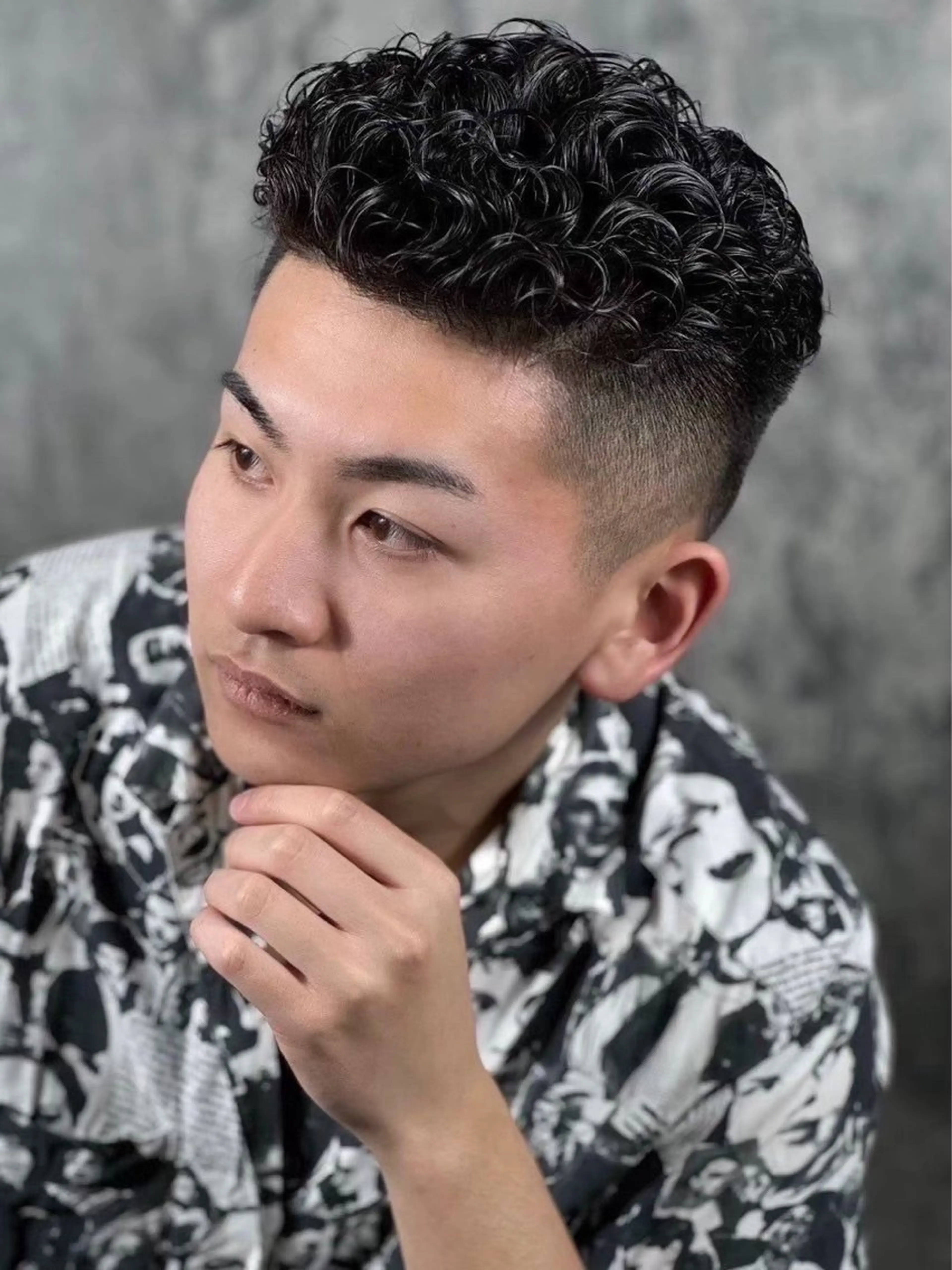 ショート カラー パーマ メンズ 武井 凌のヘアスタイル