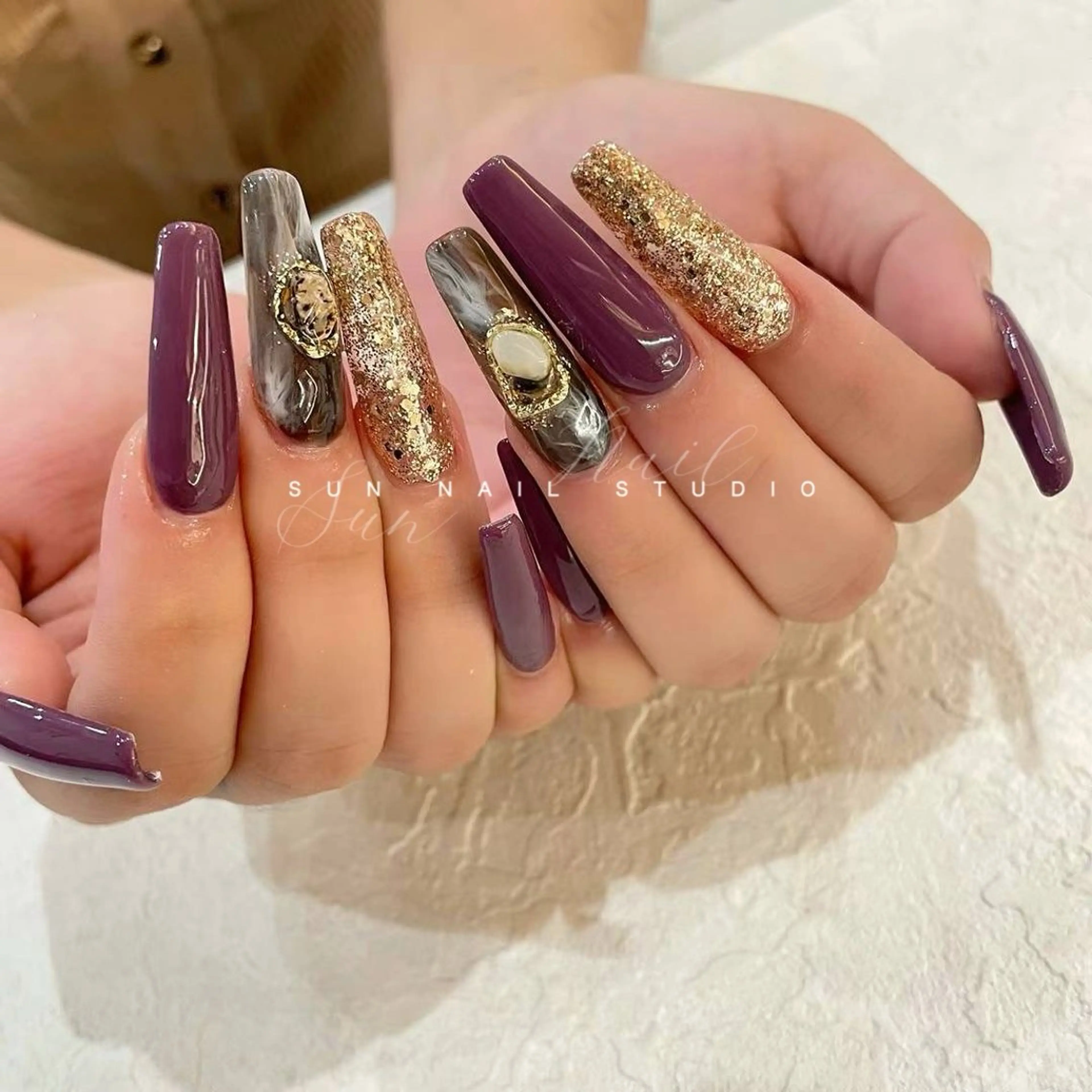 ネイル ハンドネイル ハンドケア SUN nail上本町のネイルデザイン