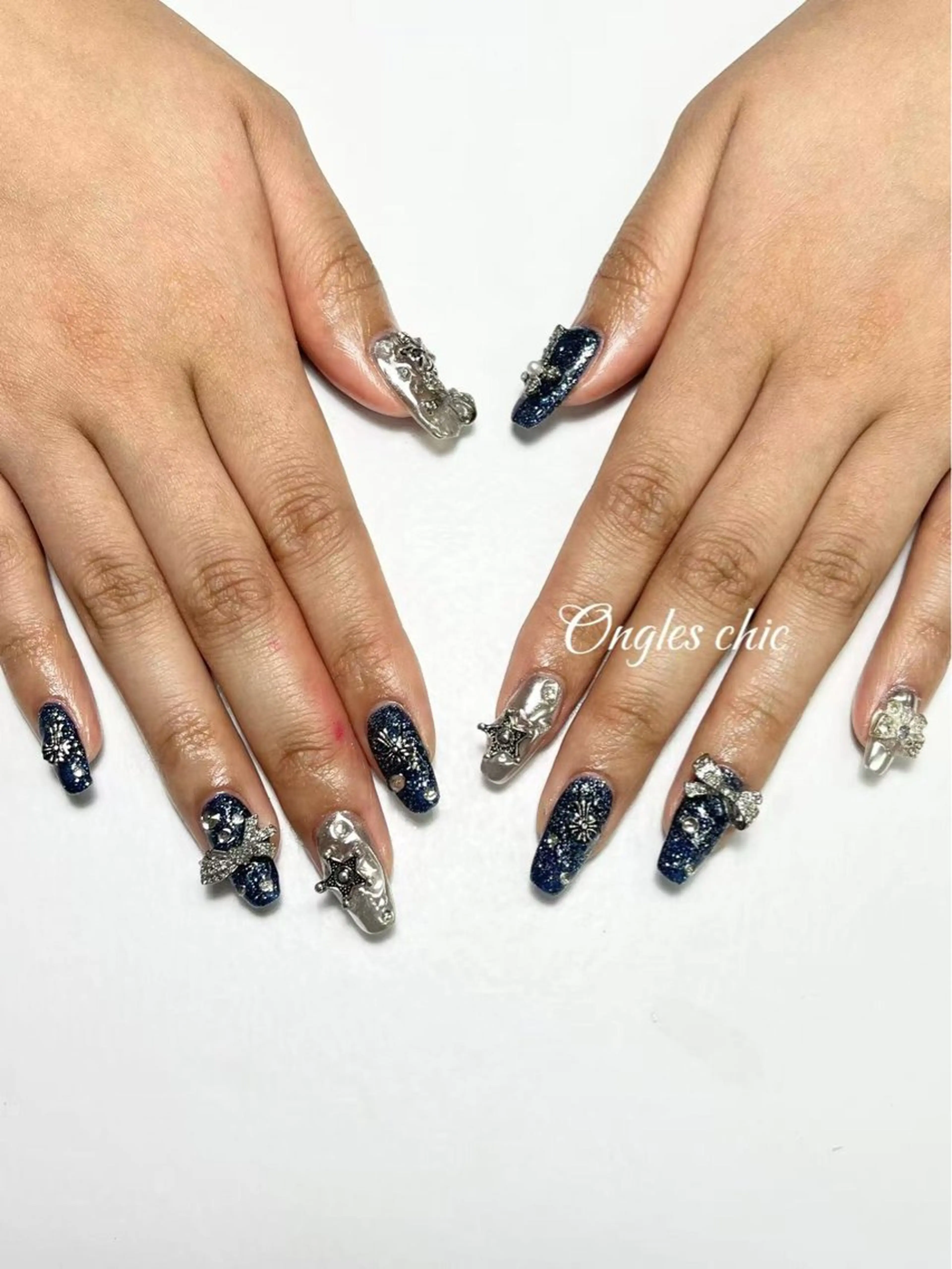 ネイル ongles chic24時間営業のネイルデザイン