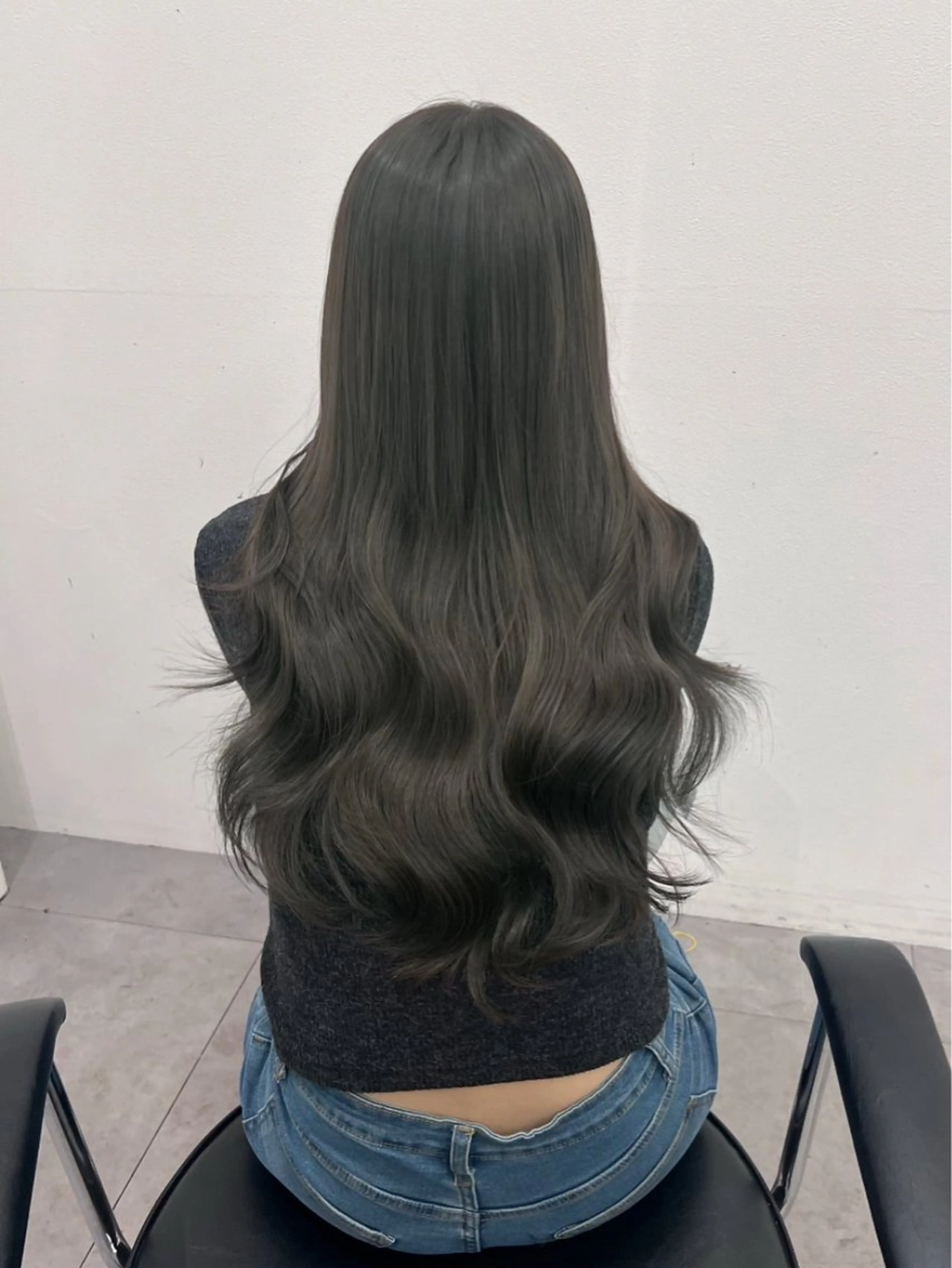 ロング しゅういち/赤み消し カラー特化のヘアスタイル