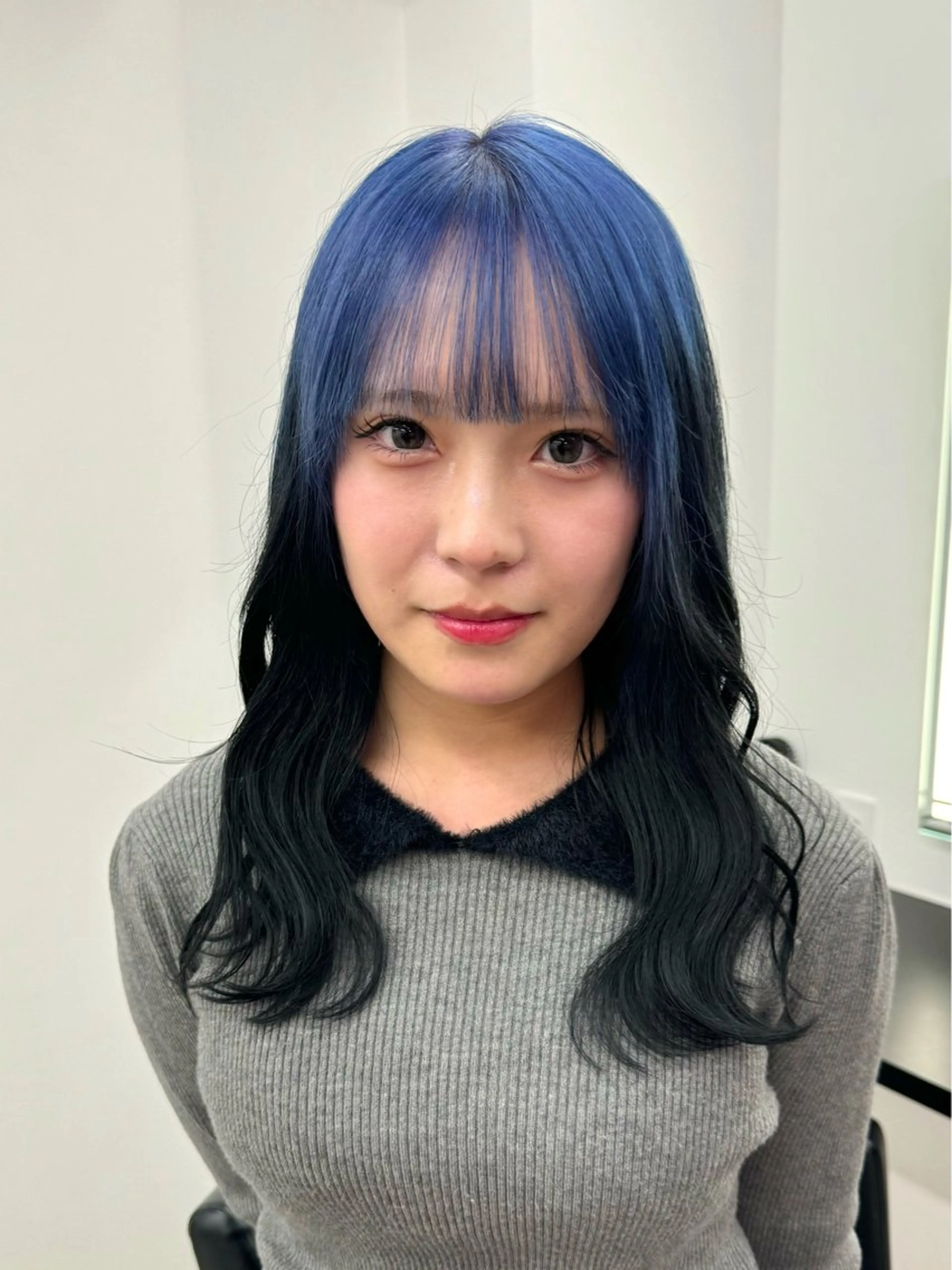 セミロング ヘアカラー EGO 池袋 RIO🖤⋆͛*͛のヘアスタイル