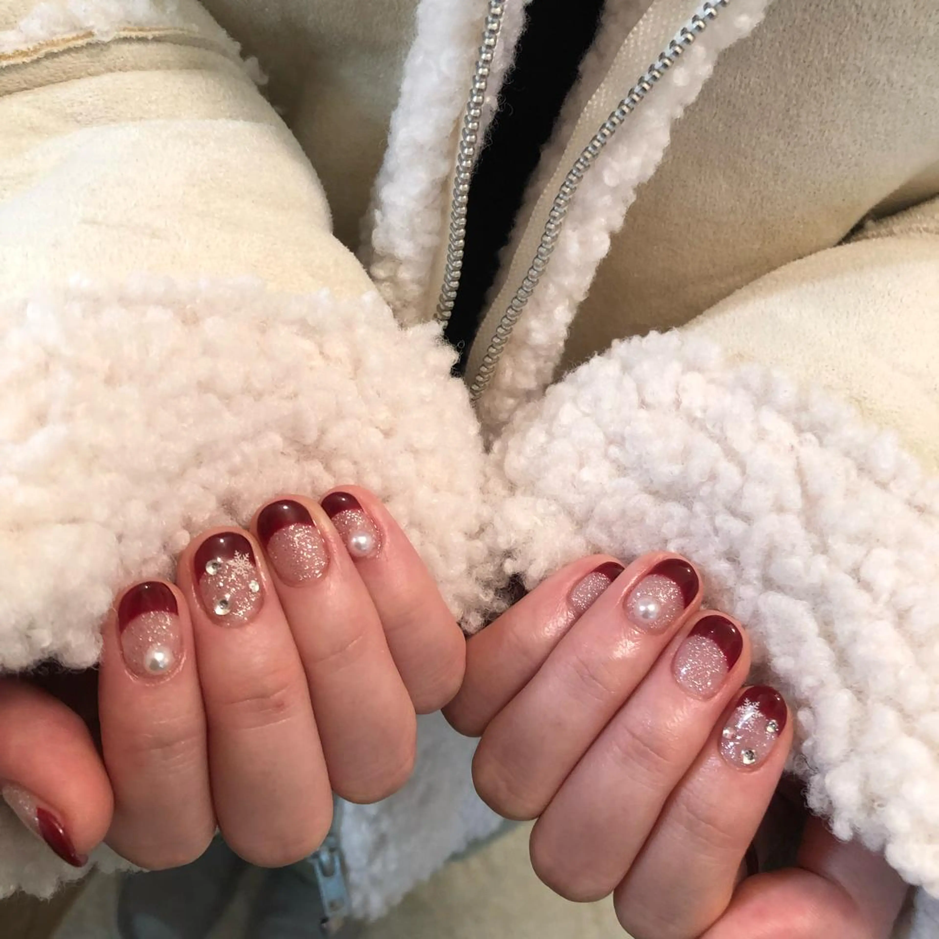 ネイル ハンドネイル フットネイル ハンドケア Nes.Nail所属・Miyagi Asamiのネイルデザイン