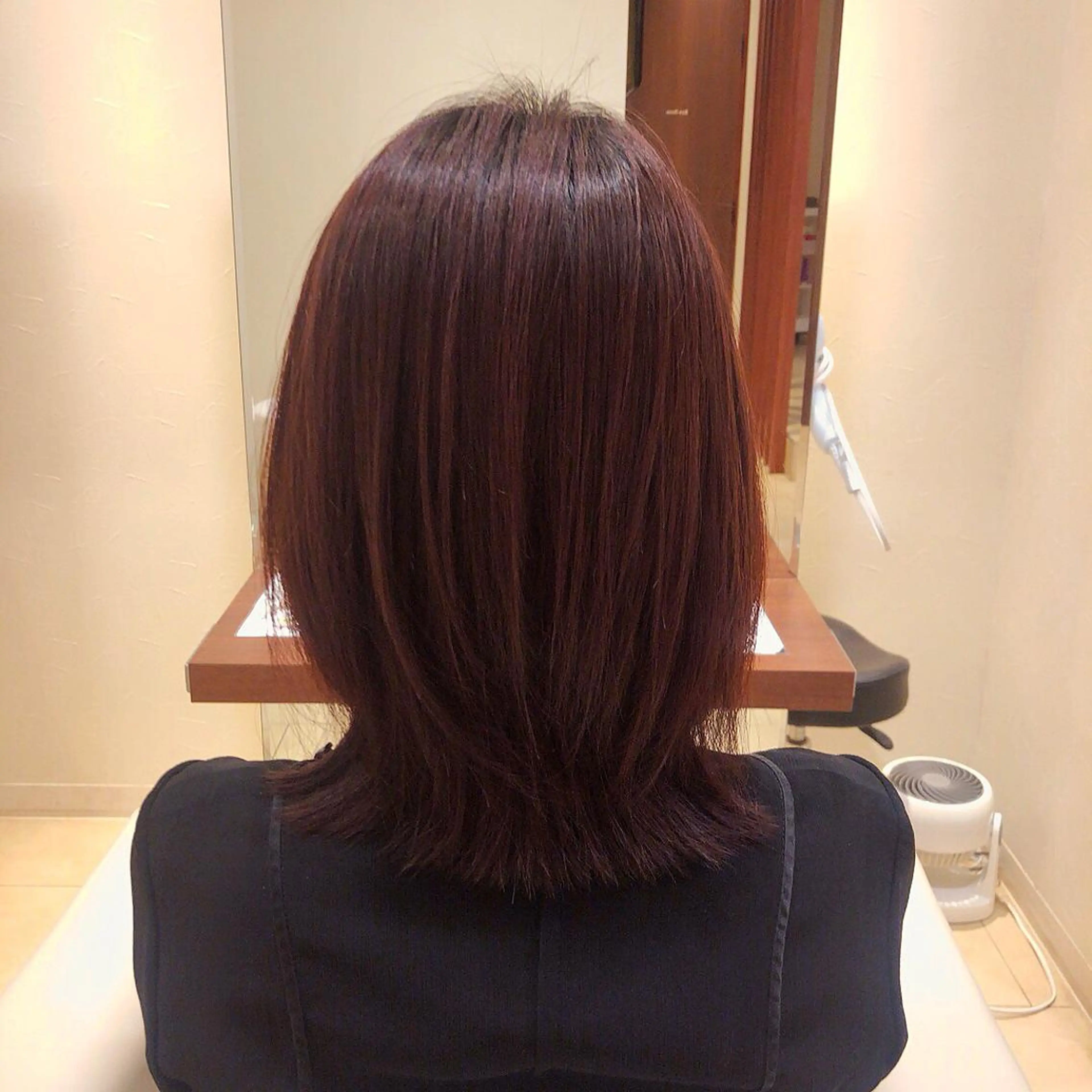 ミディアム カラー ヘアカラー トリートメント 森 邑奈のヘアスタイル
