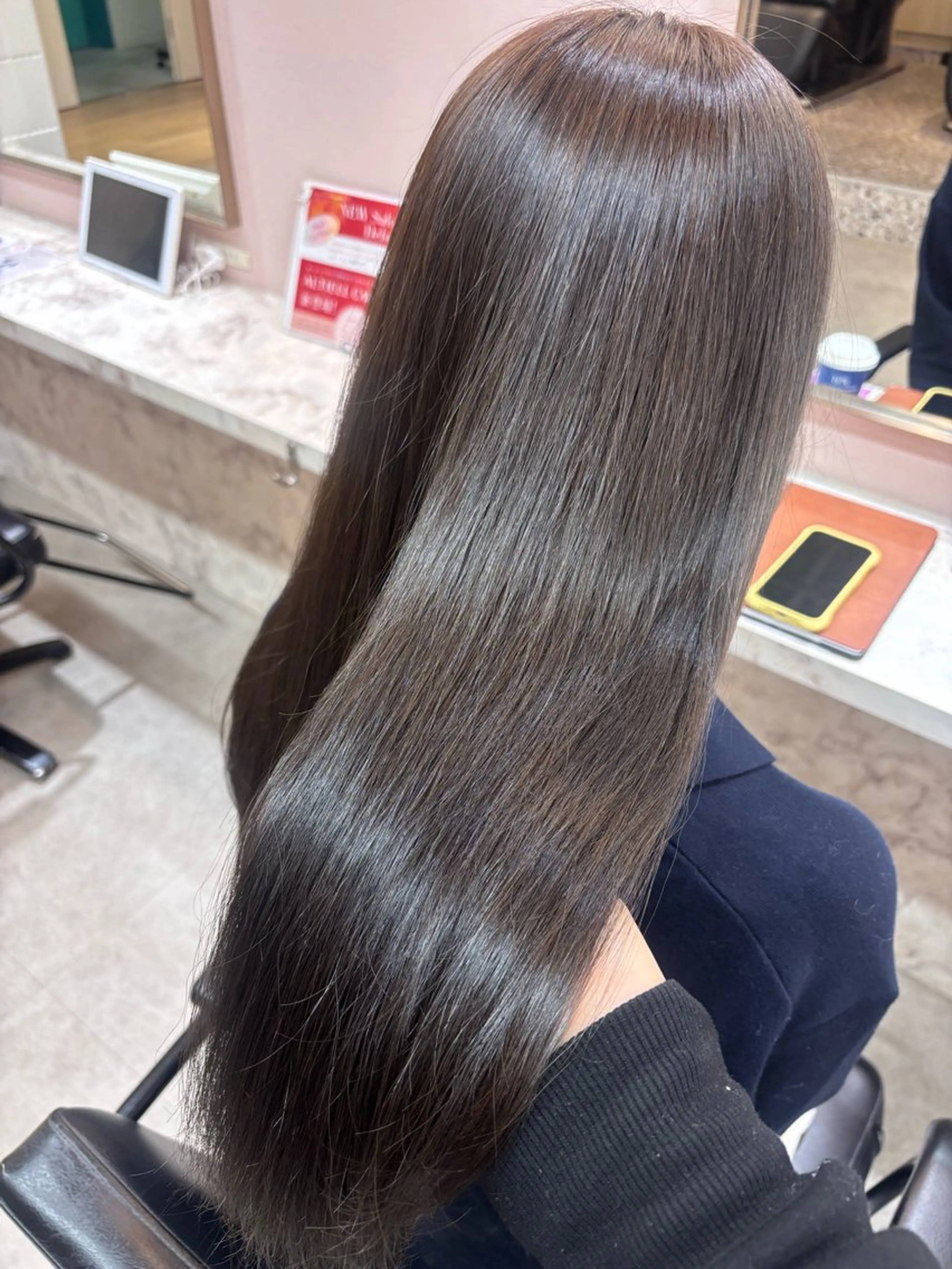 ロング ヘアカラー トリートメント LallYou金山所属・中村 紅葉のヘアスタイル