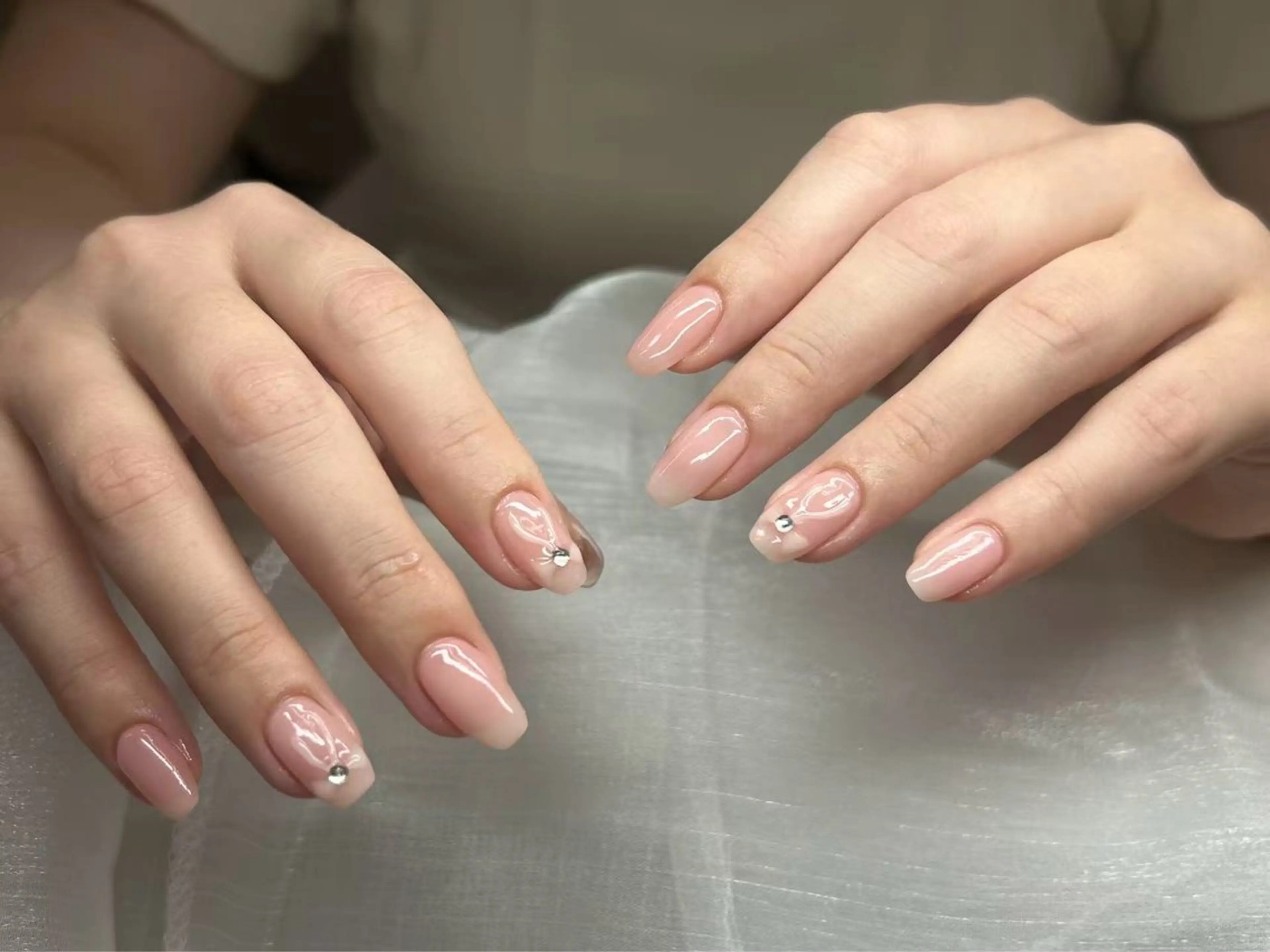 ネイル ハンドネイル AmorBeauty 長さだしのネイルデザイン