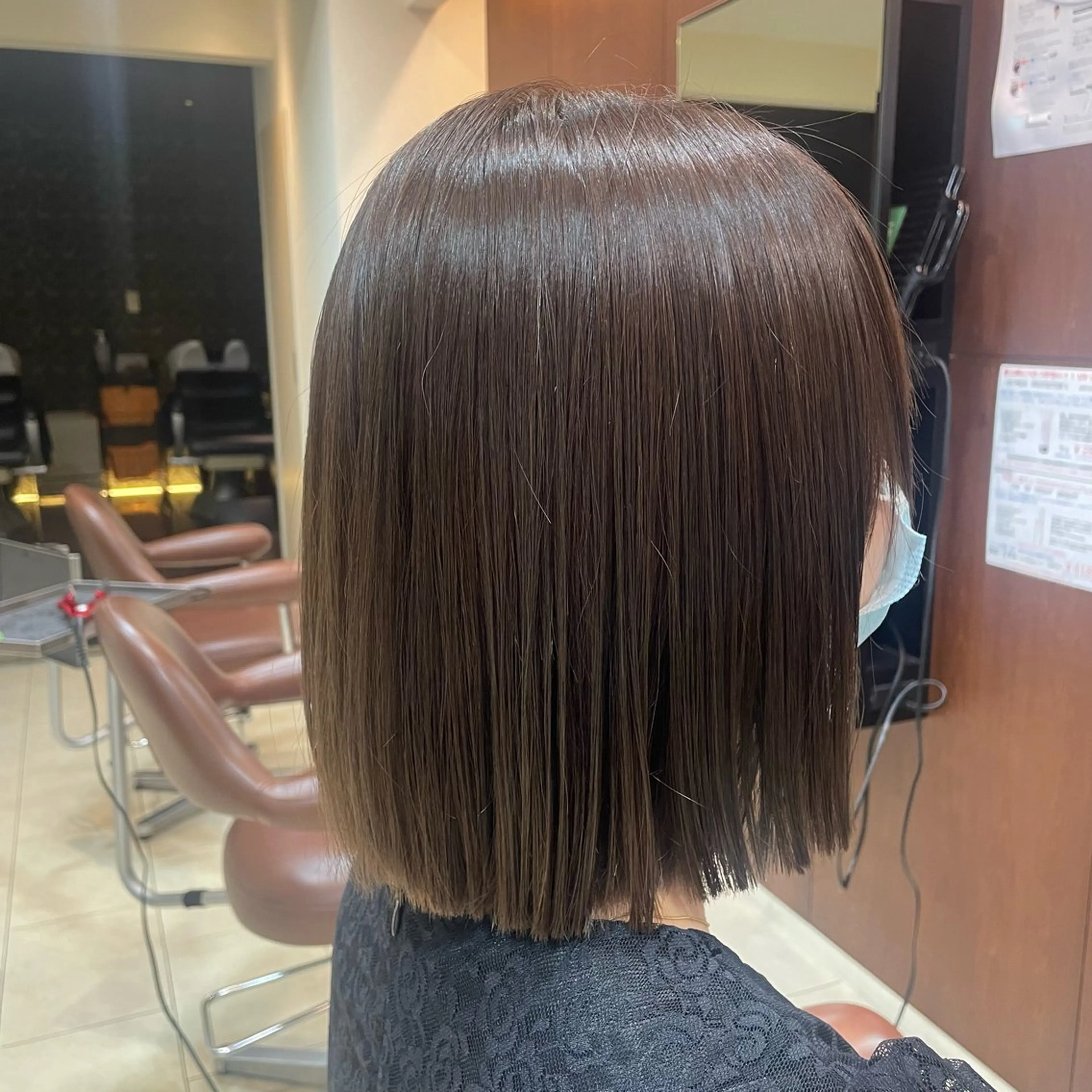 ミディアム カラー カット ヘアカラー トリートメント 西村 亜弥のヘアスタイル