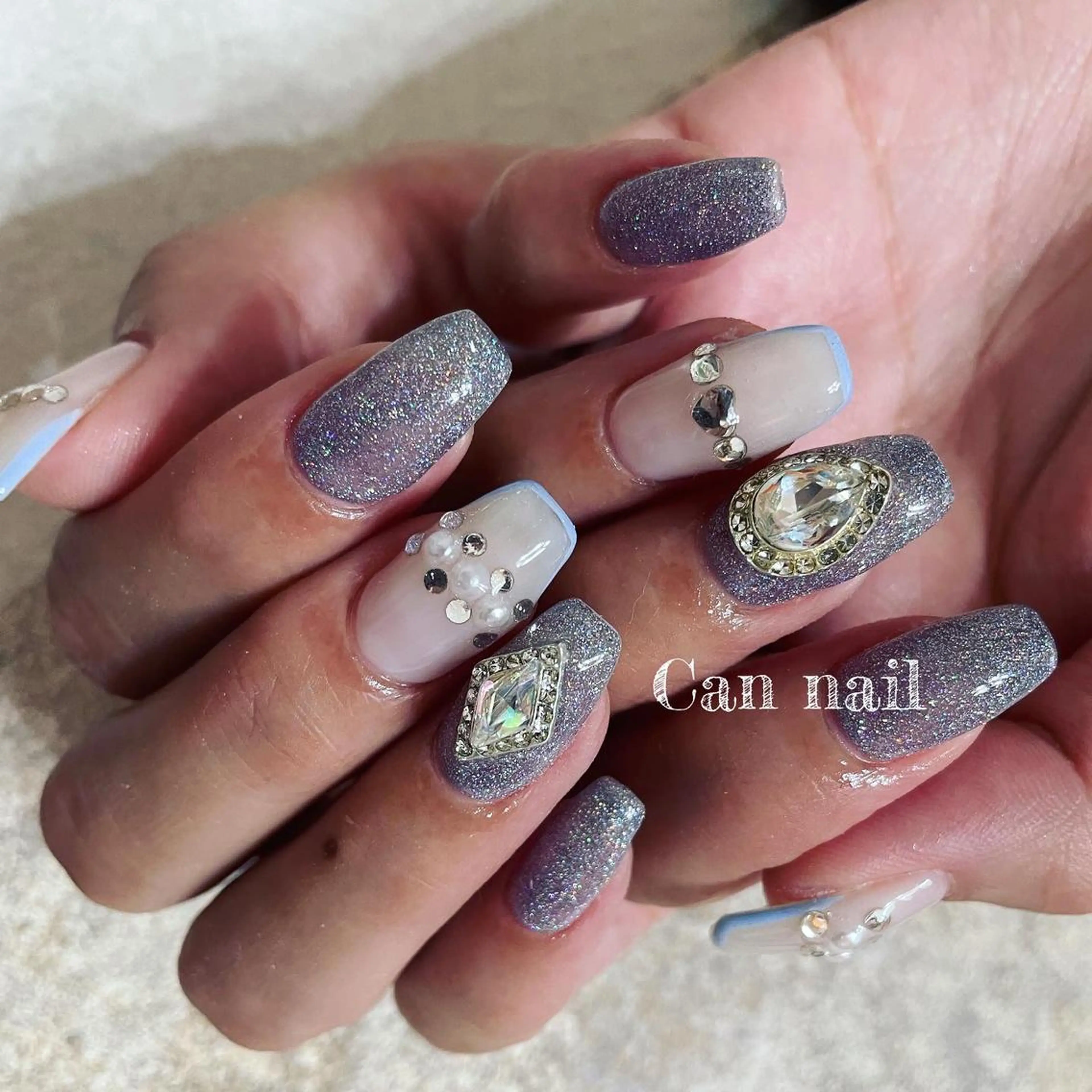 ミディアム ネイル Parfum パルファンのネイルデザイン