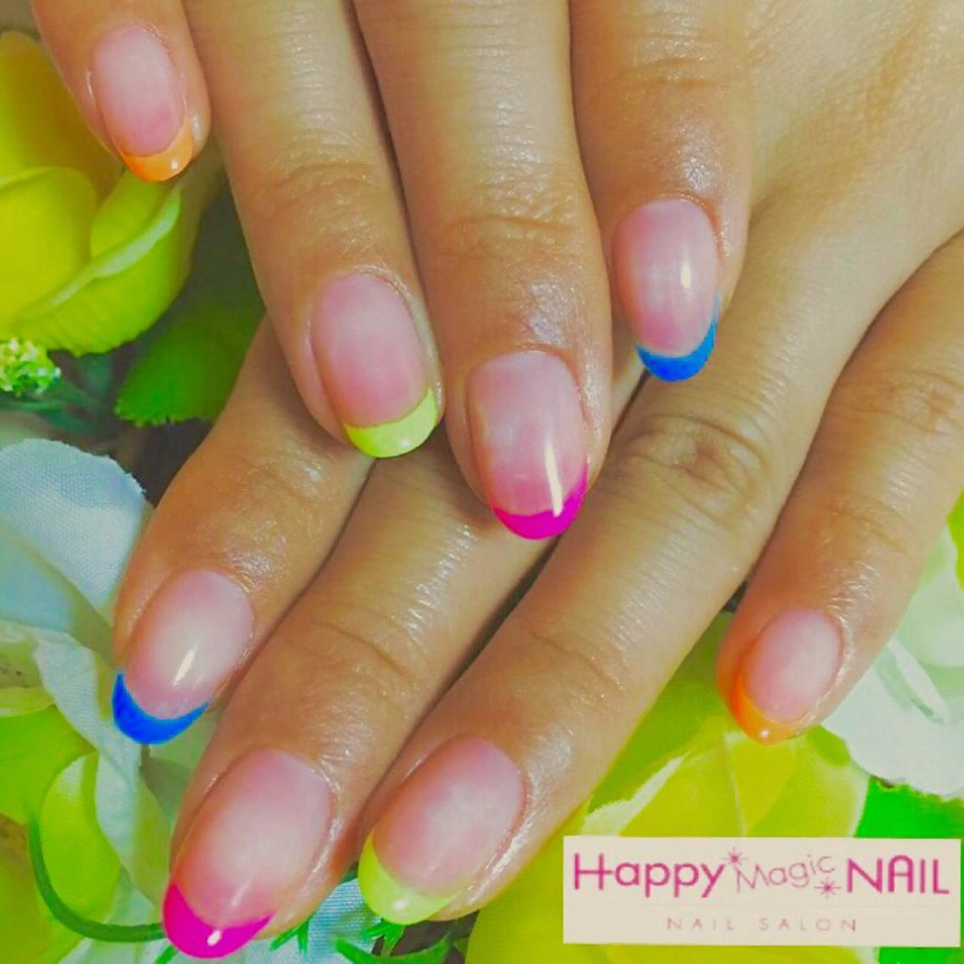 ネイル ジェルネイル HappyMagic NAILのネイルデザイン
