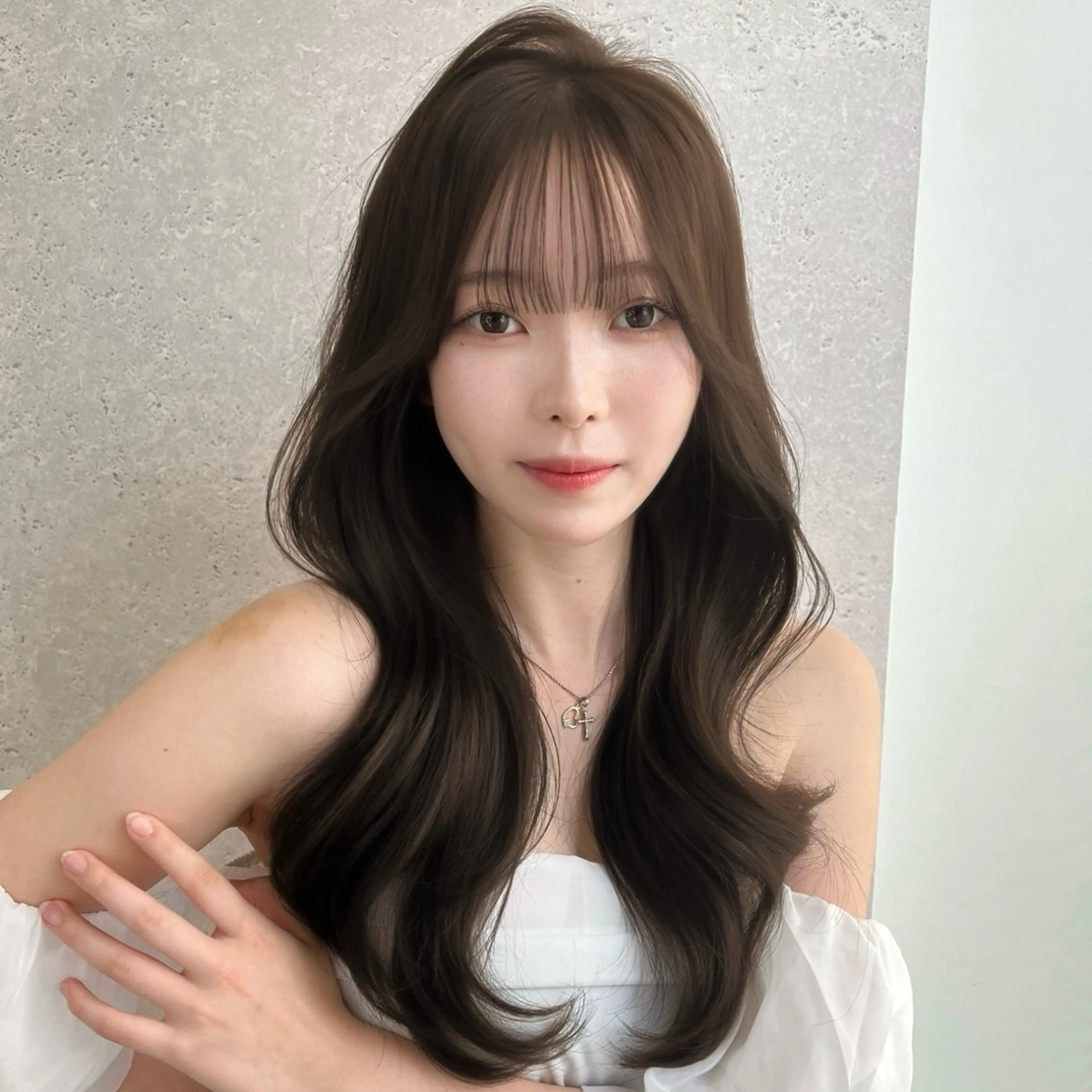 ロング カラー アッシュ ベージュカラー レイヤーカット カット ヘアカラー トリートメント ヘアセット 🤎大人かわいい🤎 韓国レイヤー🤎力丸のヘアスタイル