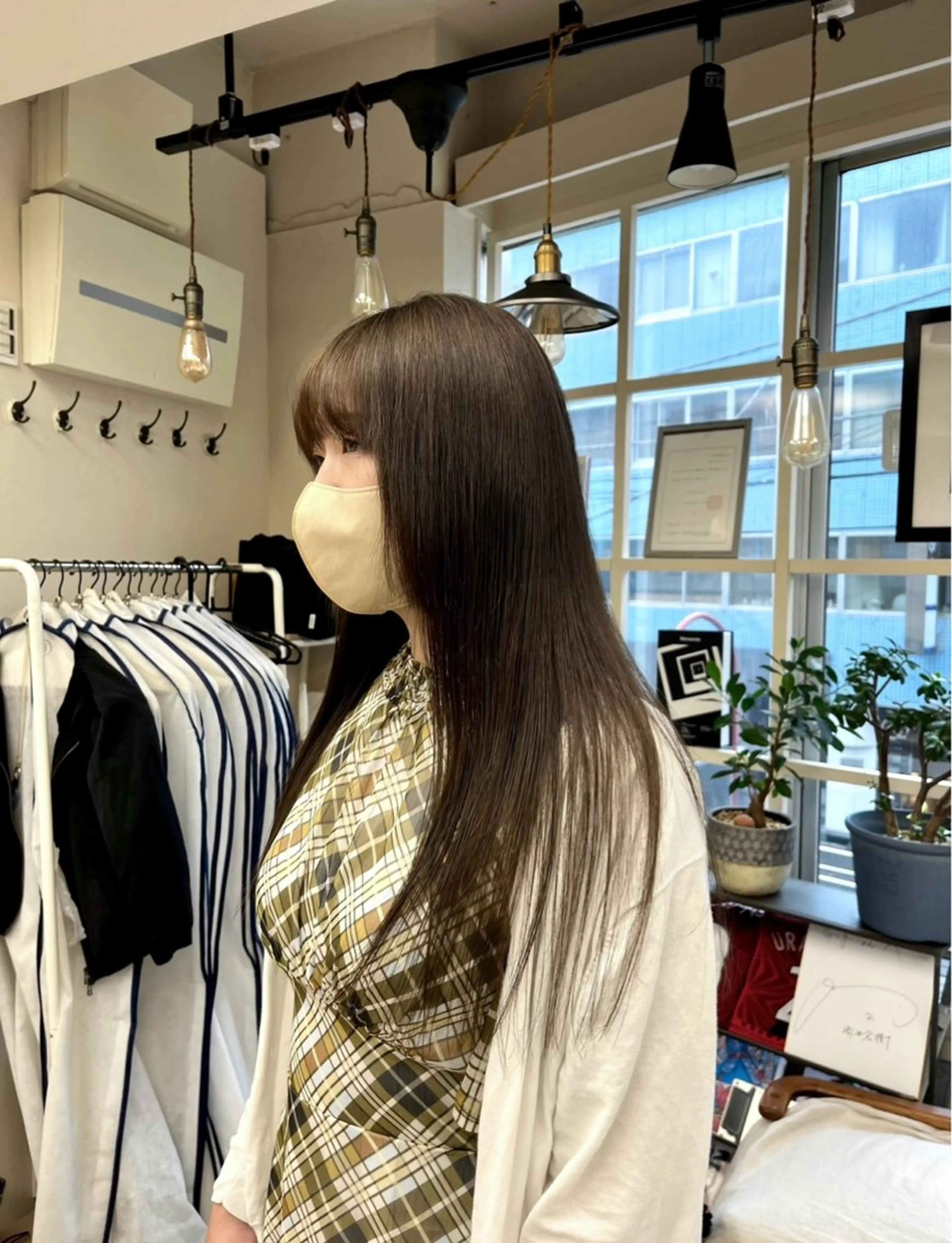 ロング カラー オリーブカラー Gigi 代々木所属・りこ 🐈‍⬛韓国艶カラーのヘアスタイル