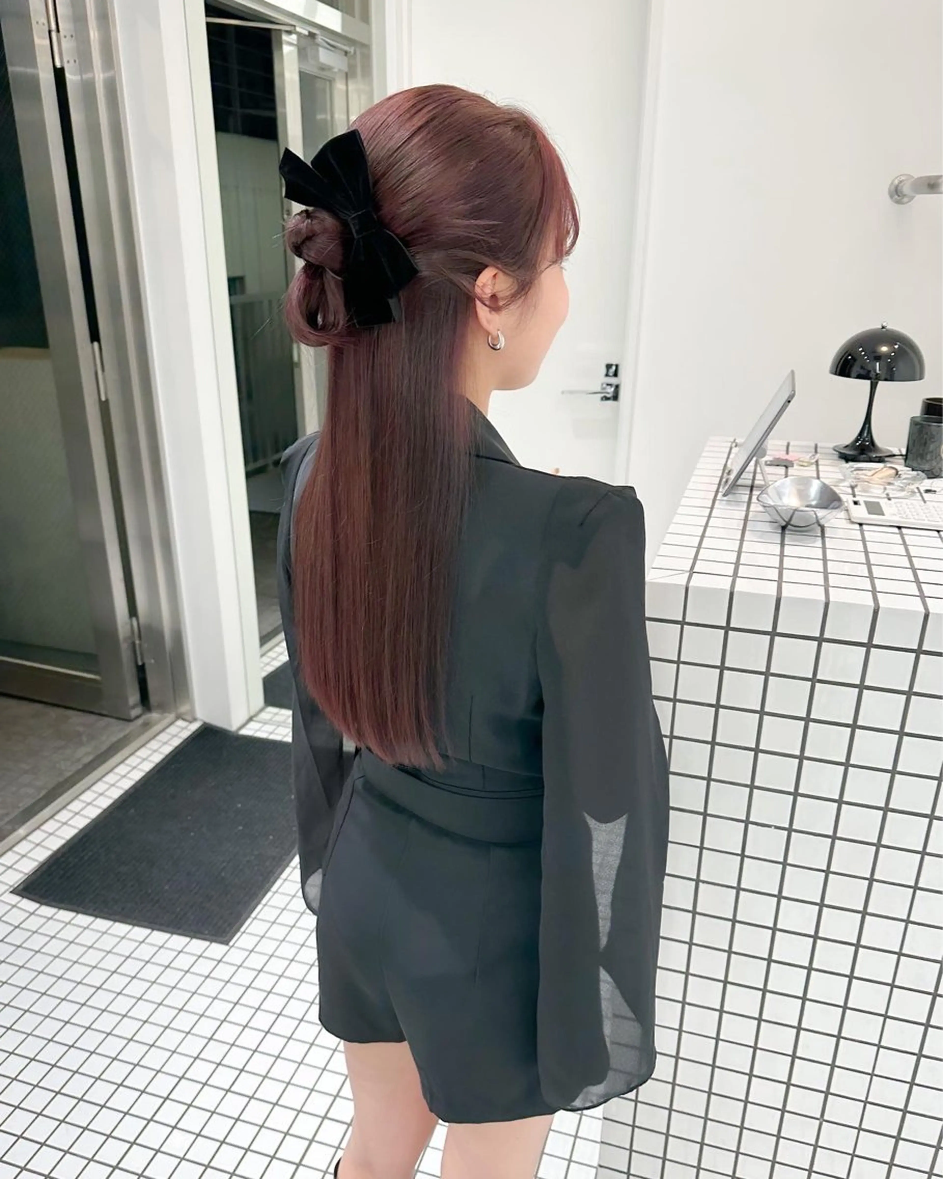 ロング カラー ヘアアレンジ ピンクカラー レッドカラー autre所属・大久保 ひでなりのヘアスタイル