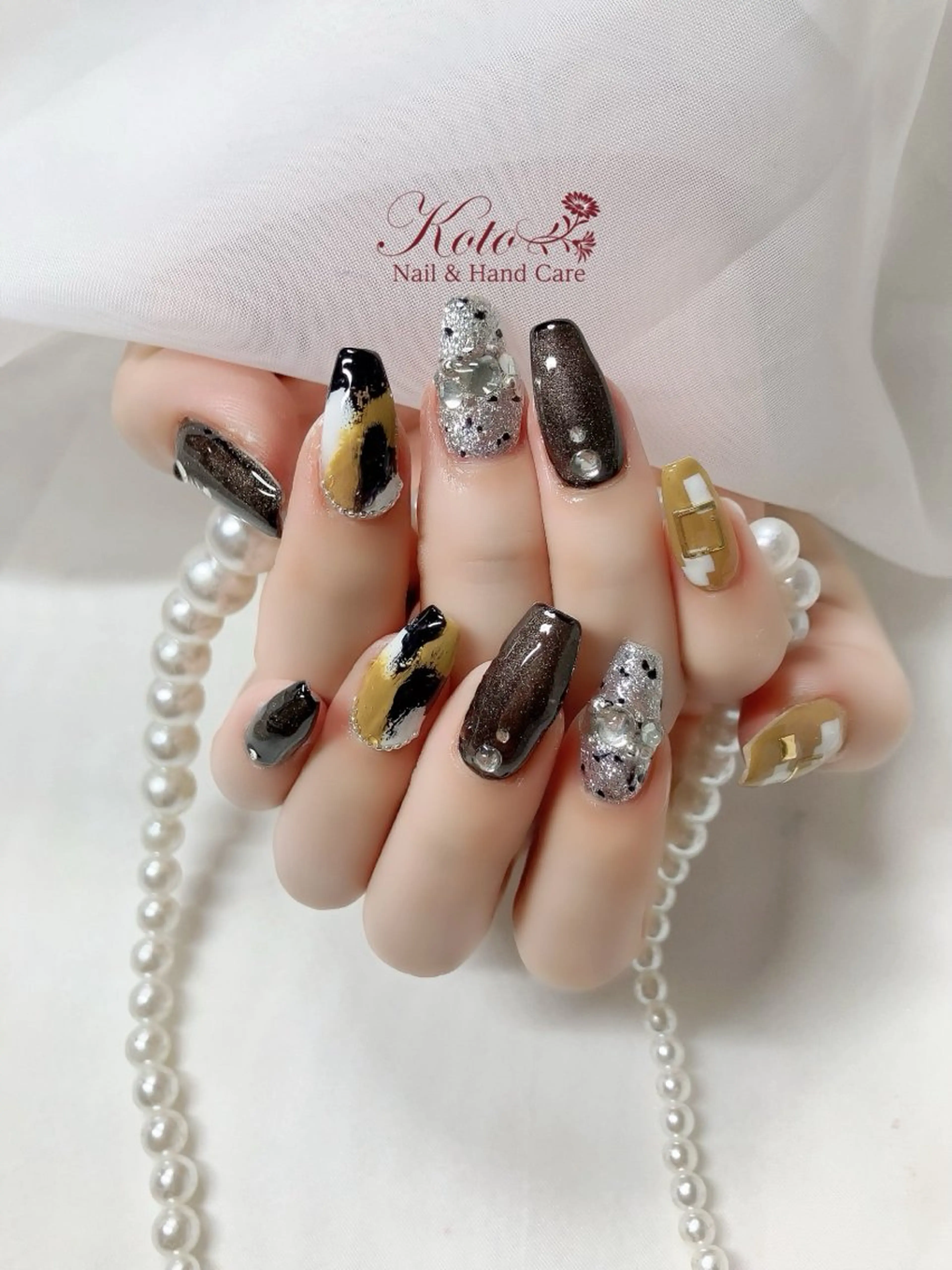 ネイル 長さ出し ジェルネイル 持ち込み ニュアンスネイル 赤色 ハンドネイル Nail Salon KOTOのネイルデザイン
