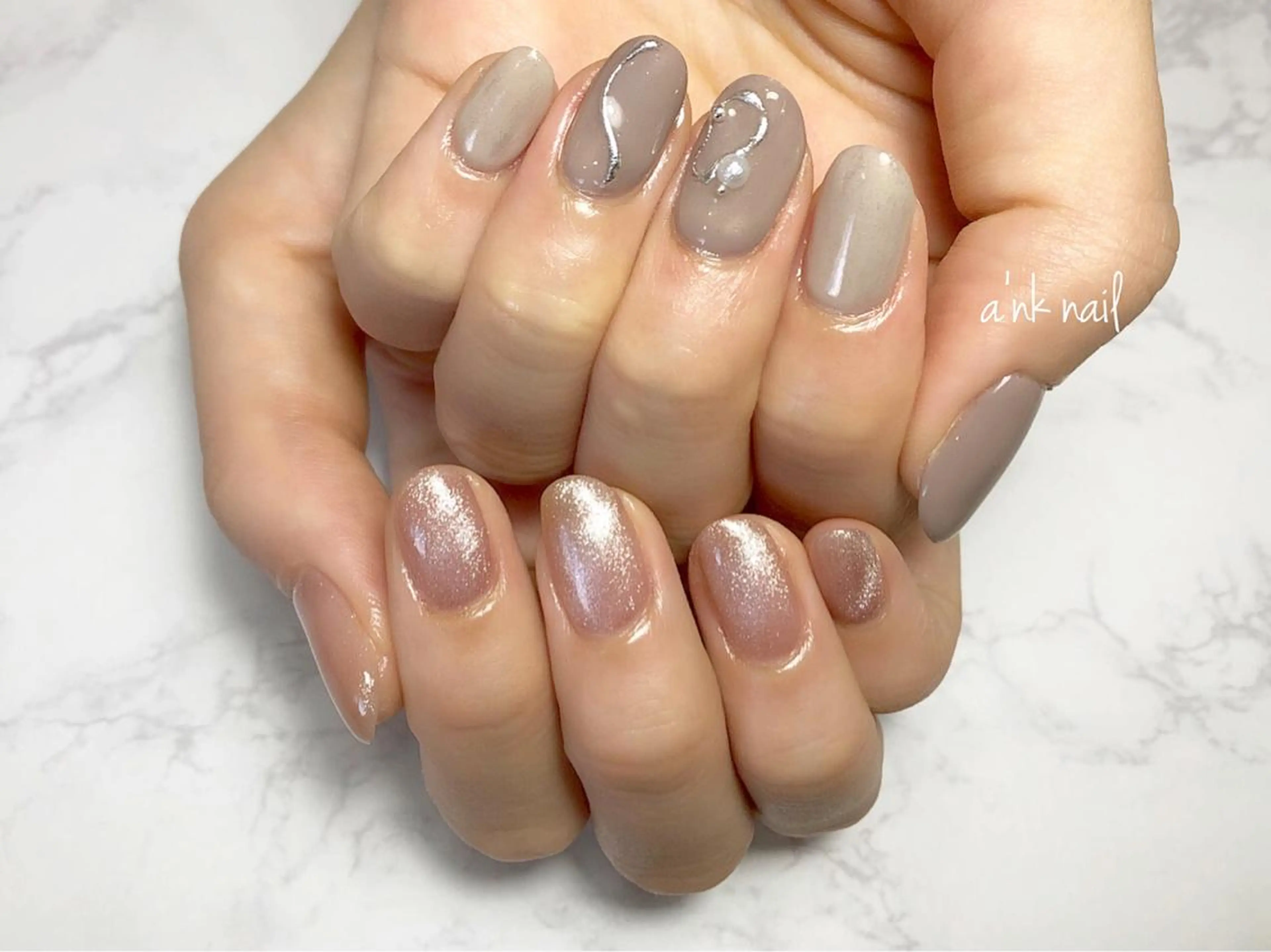 ネイル ニュアンスネイル Sawamoto Akinaのネイルデザイン