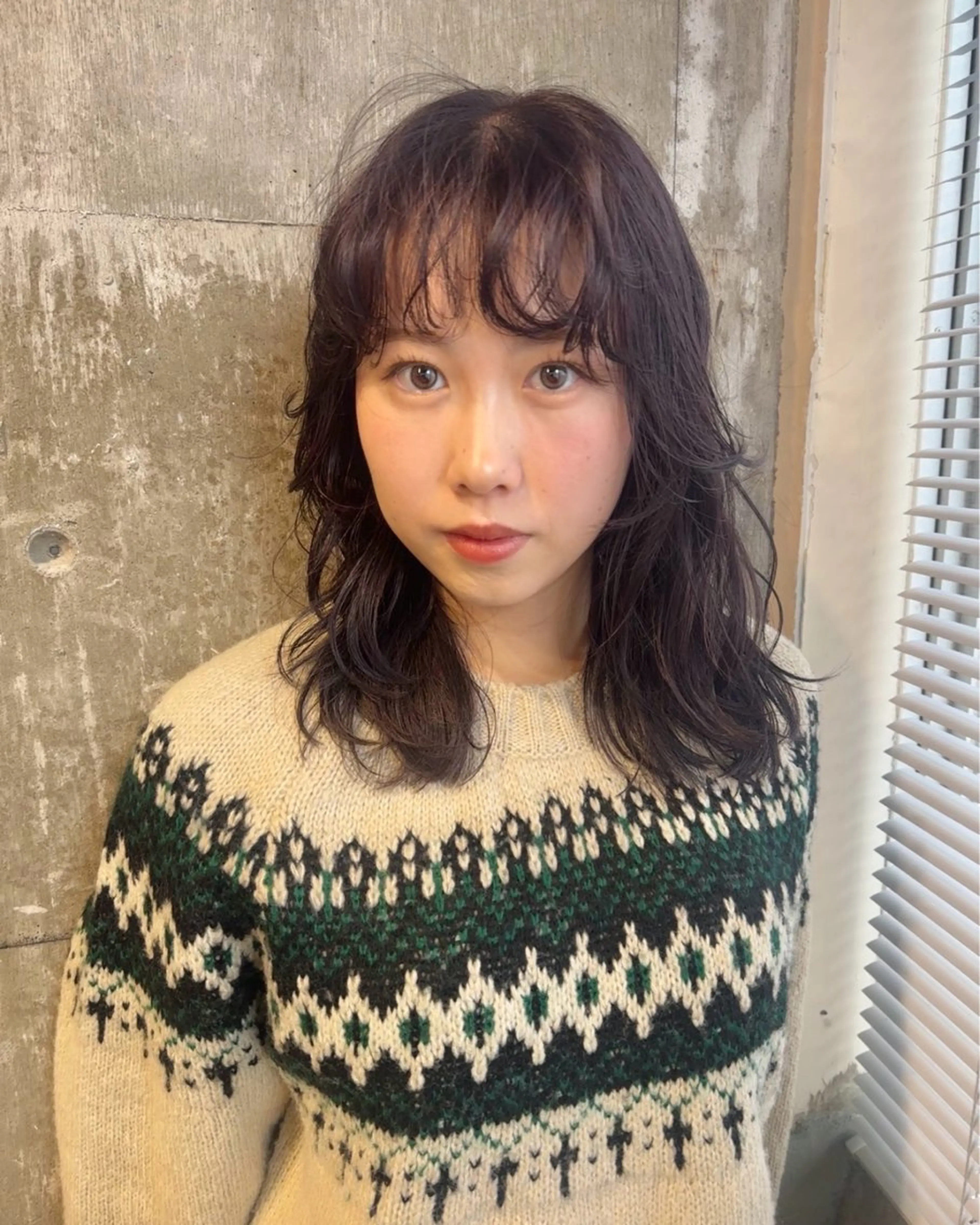 セミロング カラー ブリーチ ブリーチなしカラー レイヤーカット カット ヘアカラー トリートメント 画 kirikaのヘアスタイル