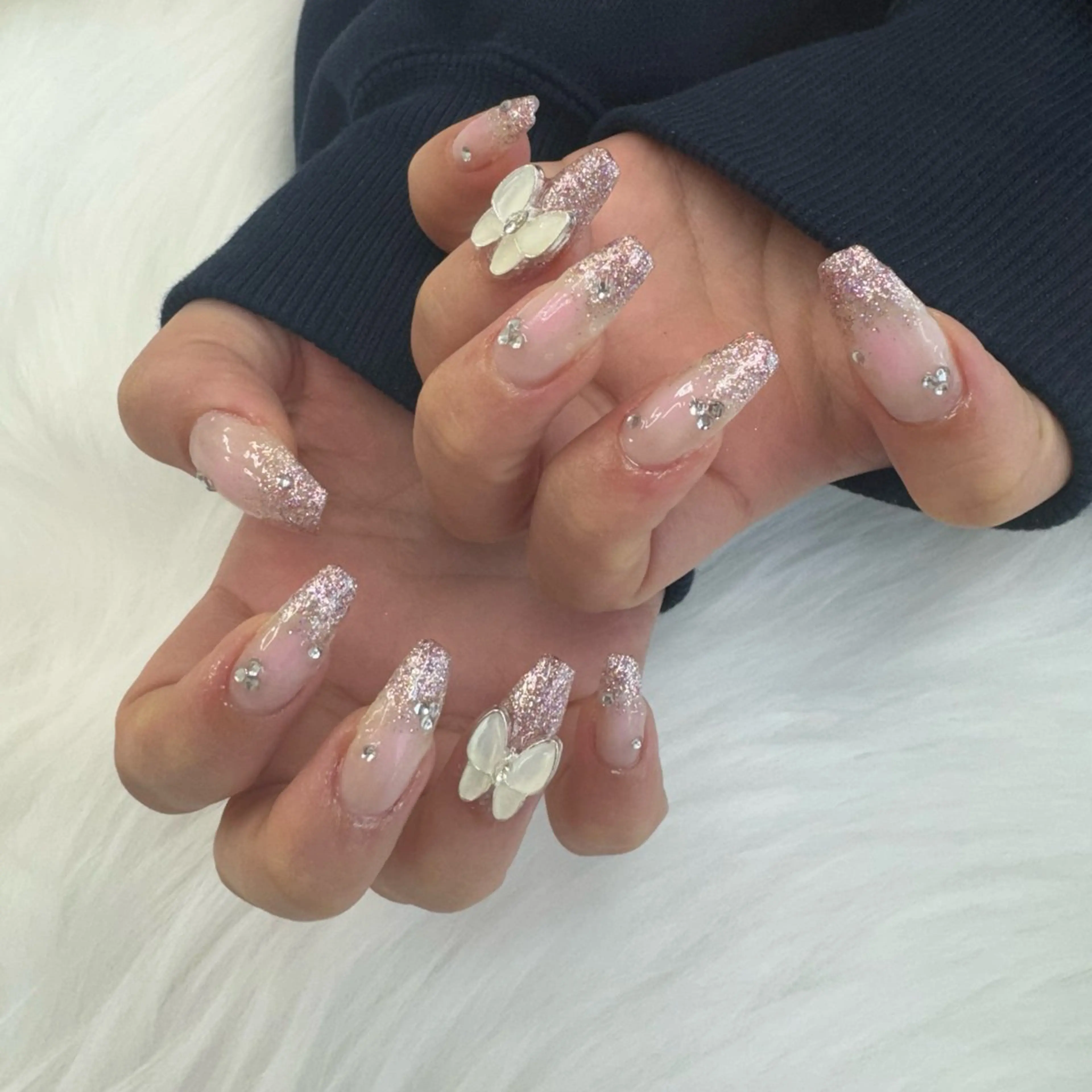 セミロング ハンドネイル Via ‪ෆ‪.*･ Rinaのネイルデザイン
