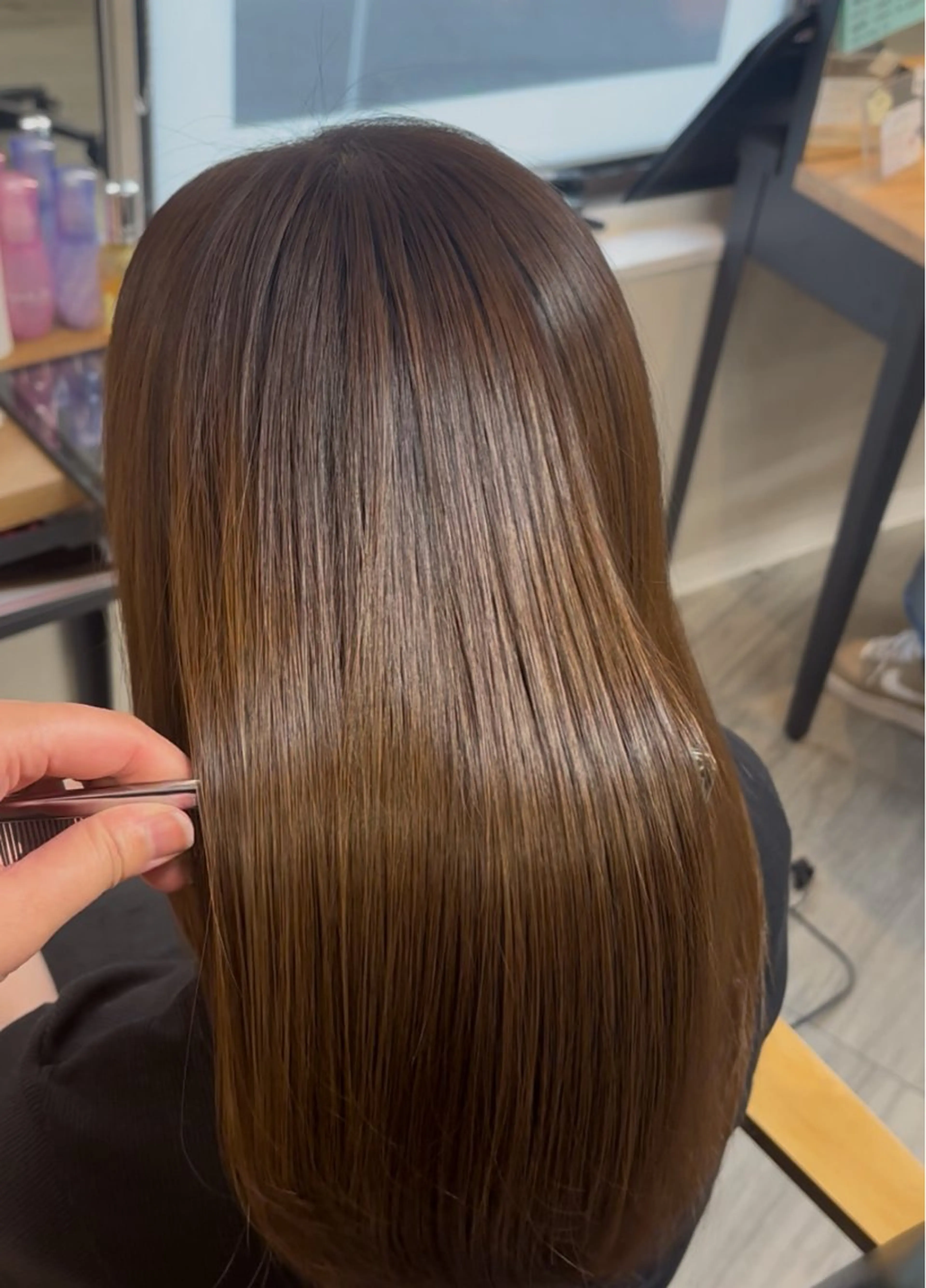 カラー ヘアカラー トリートメント 透明感カラー レイヤー/葵 AOIのヘアスタイル