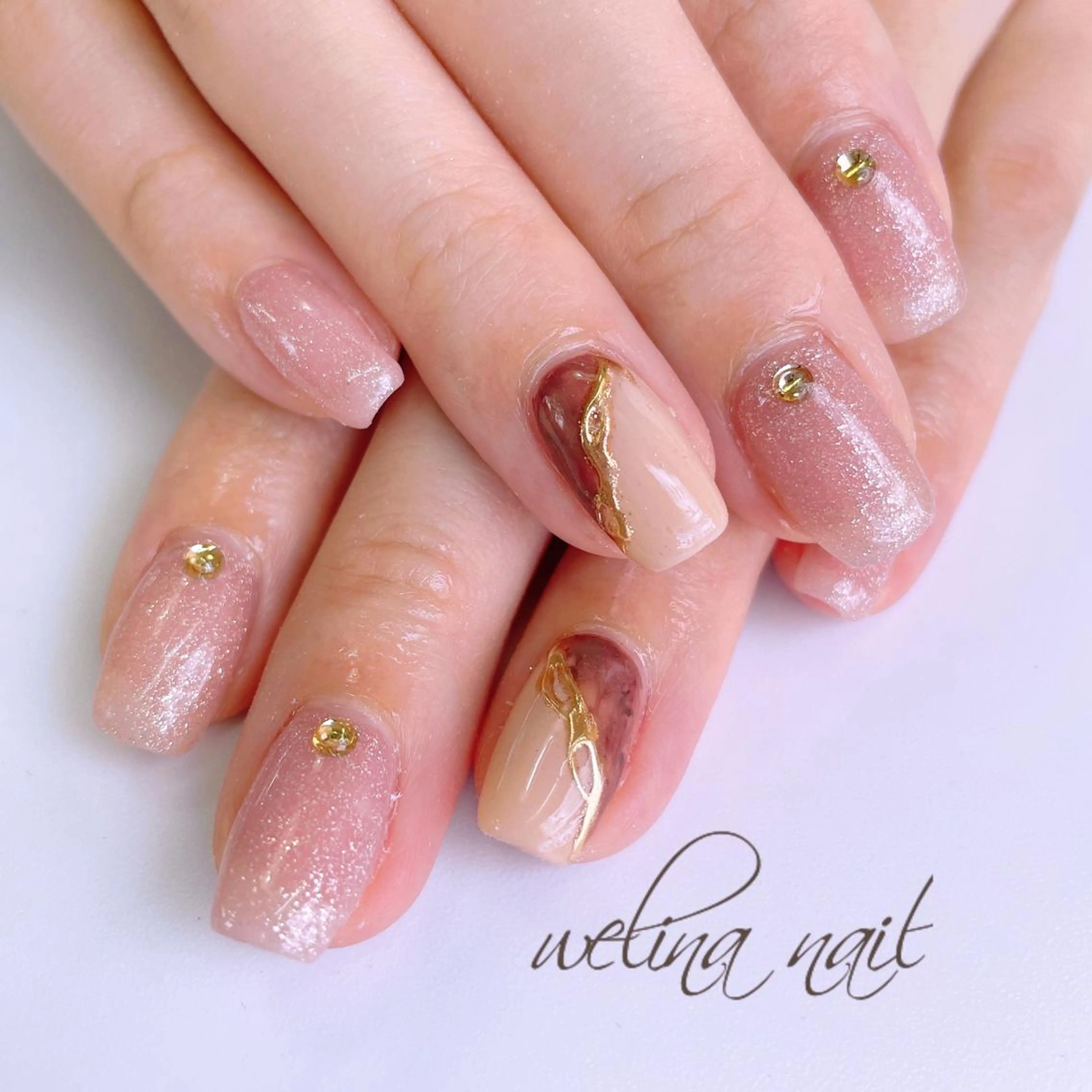 ミディアム ハンドネイル WELINA nail salonのエステ・リラクイメージ