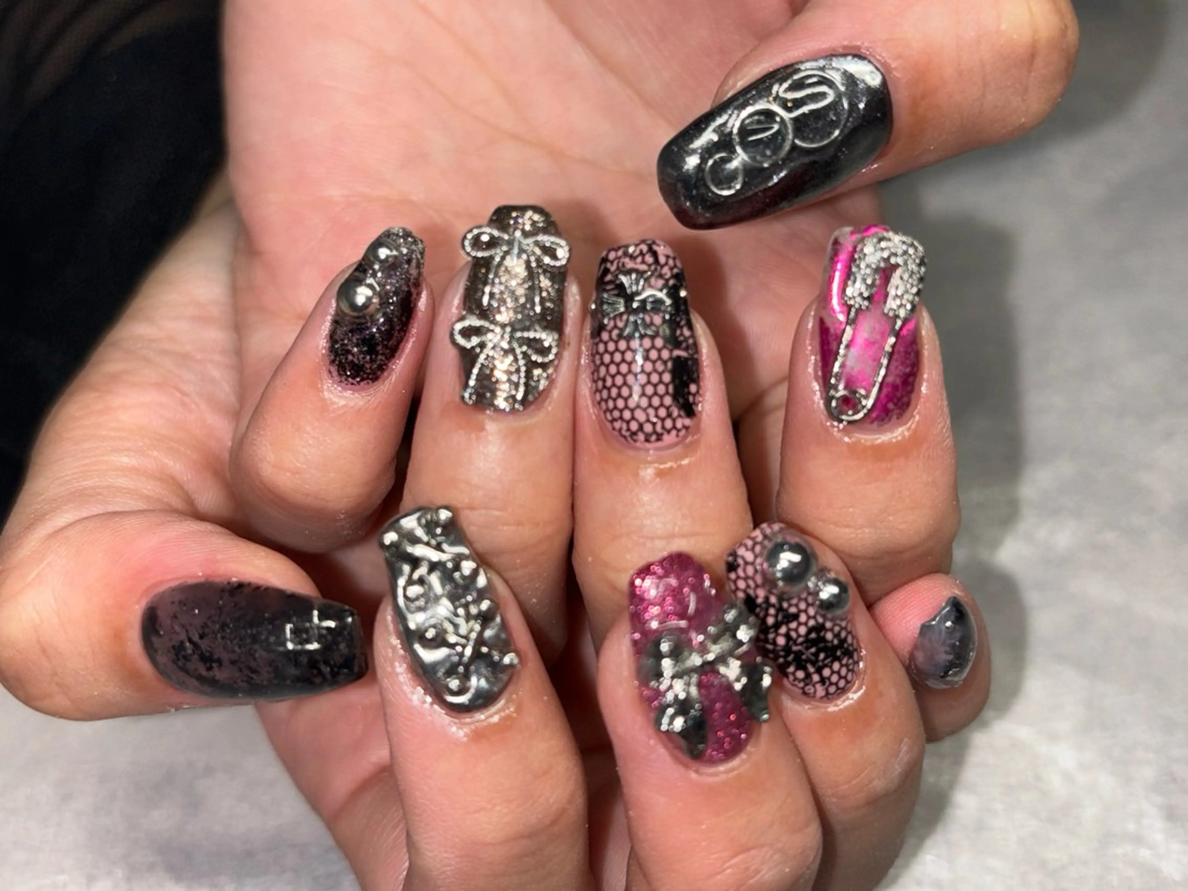 ネイル ハンドネイル NICO nail中野所属・辻 果楠のネイルデザイン