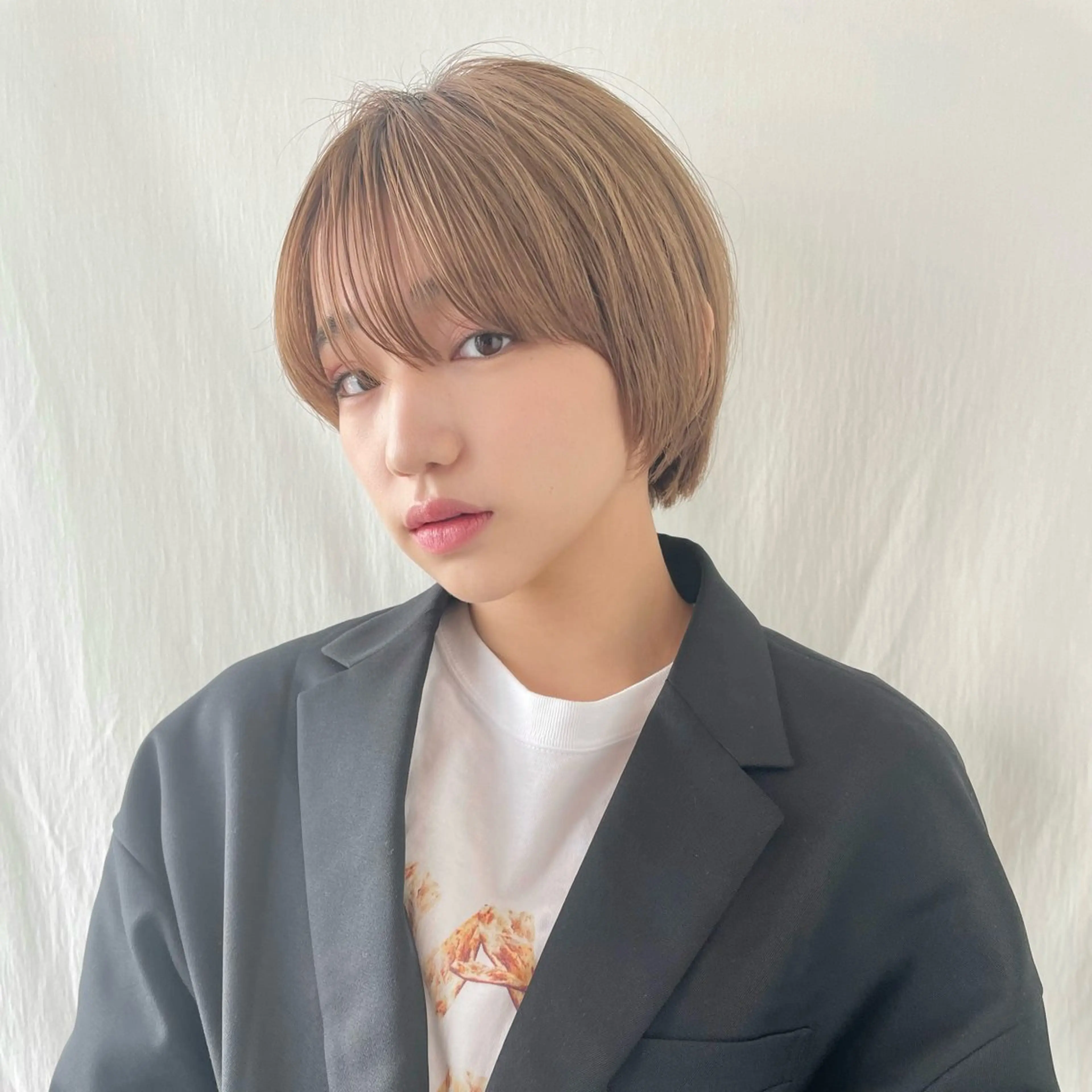 ショート カラー 丸みショート ショートヘア カット ヘアカラー トリートメント Ort omotesando所属・ショートボブ髪質改善 縮毛矯正のプロ山道潤のヘアスタイル