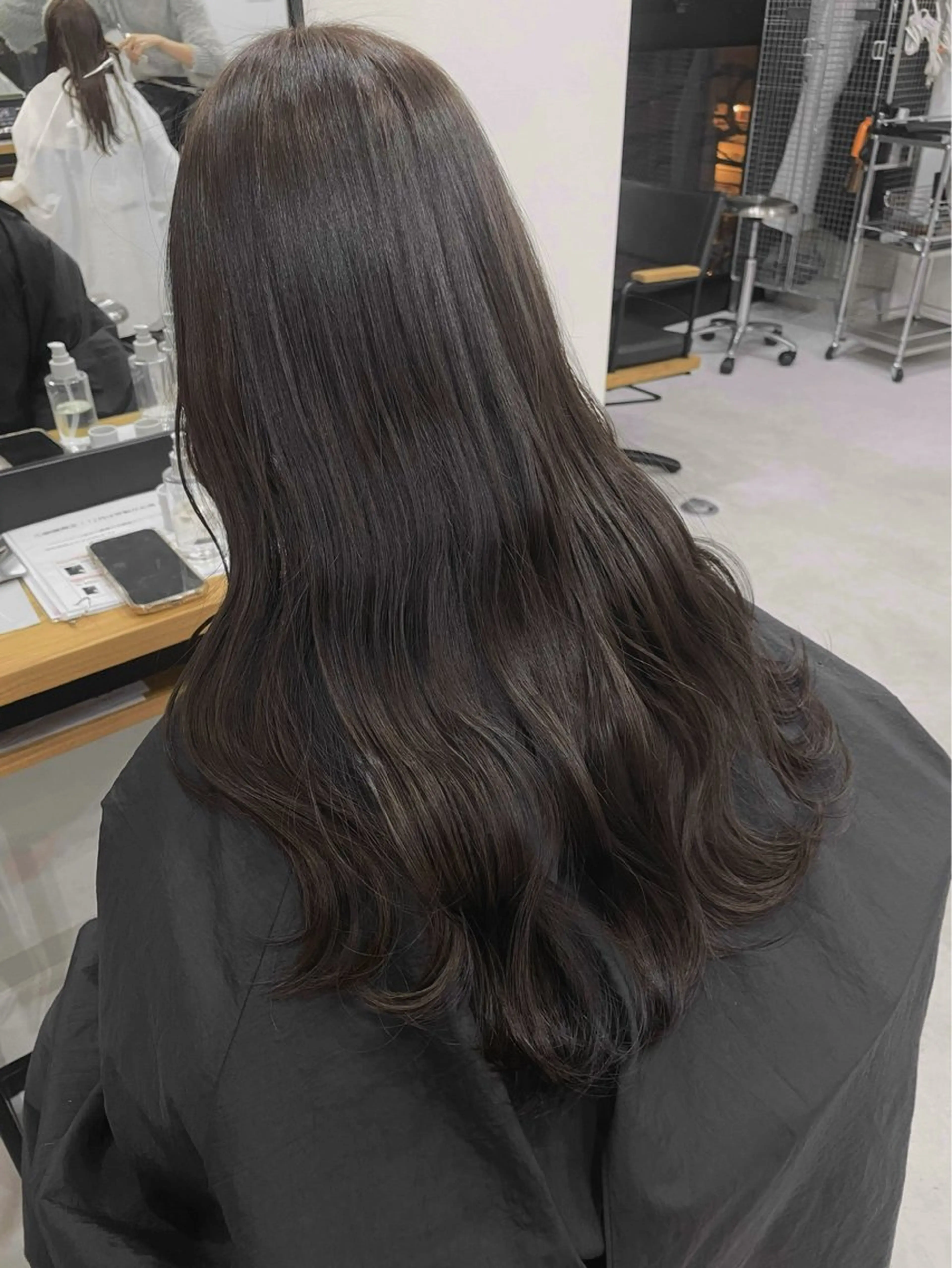 カラー アッシュ アッシュブラウン ブラウンカラー カット ヘアカラー トリートメント Mina/岡山/矯正 ブリーチ/レイヤーのヘアスタイル
