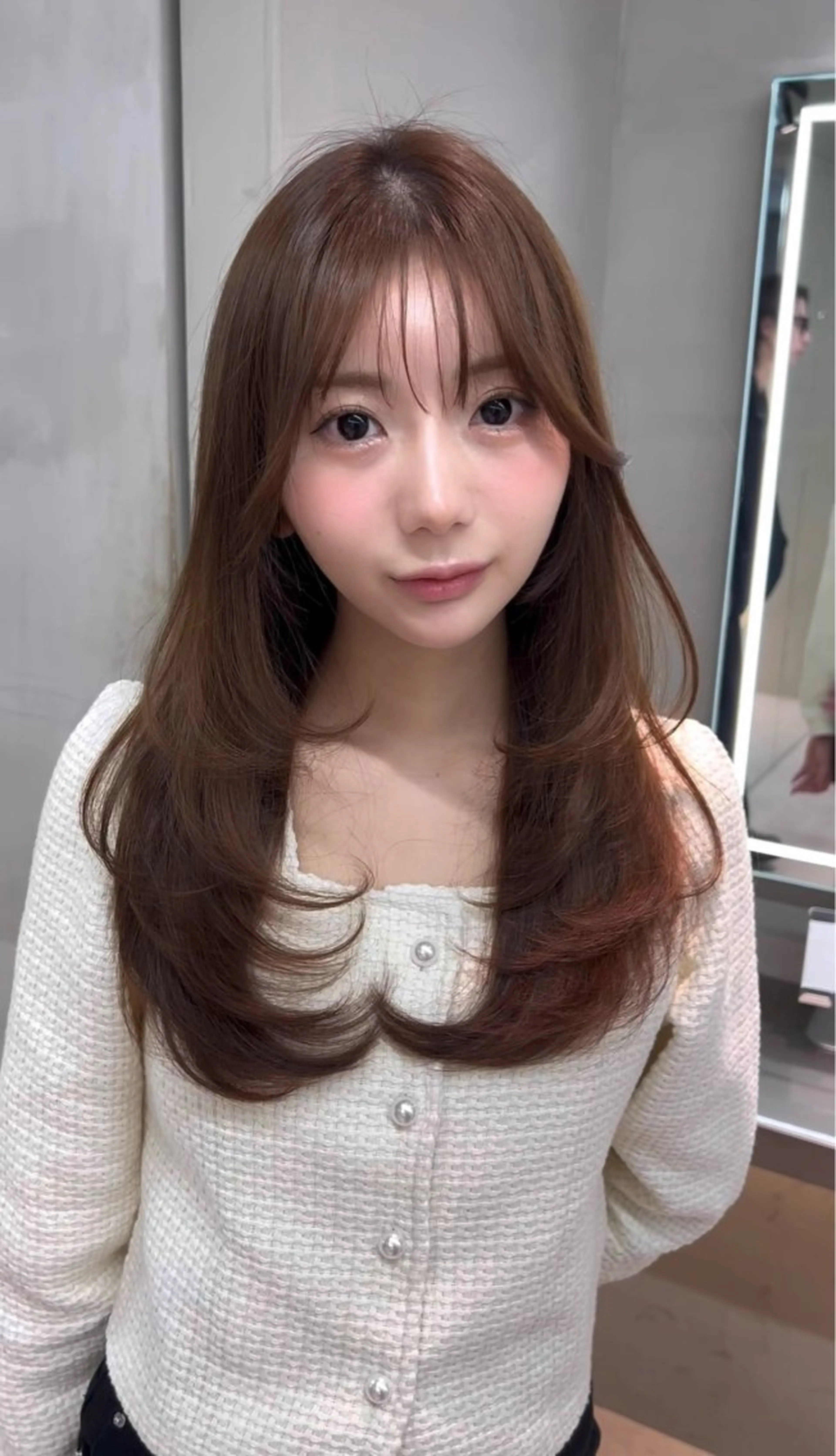 ミディアム ヘアアレンジ カット ヘアカラー トリートメント ふみか🎀 ベージュカラーのヘアスタイル