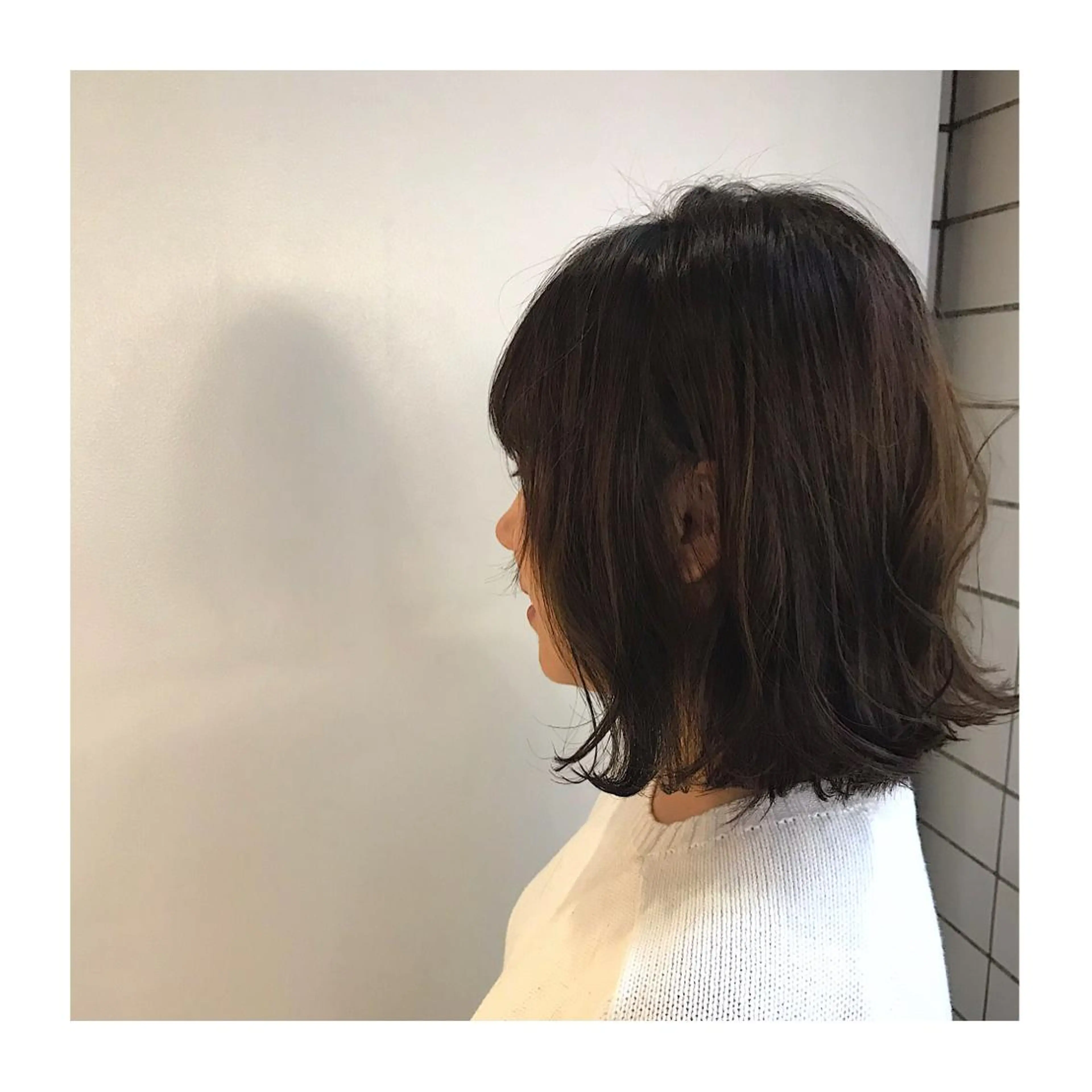 ミディアム カラー パーマ 30代からの大人 ショートのヘアスタイル