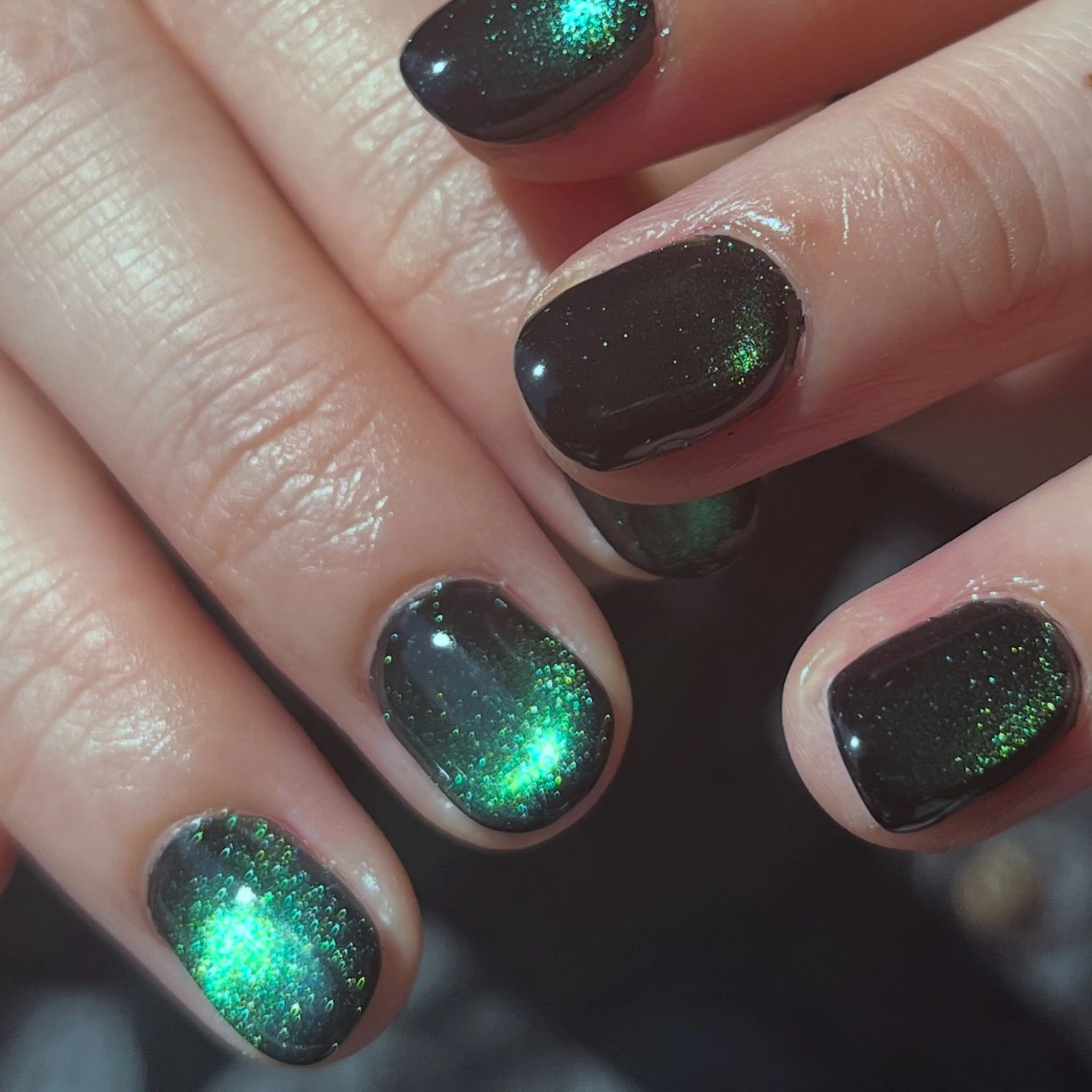 【hand】 magnet•mirror•flashの写真